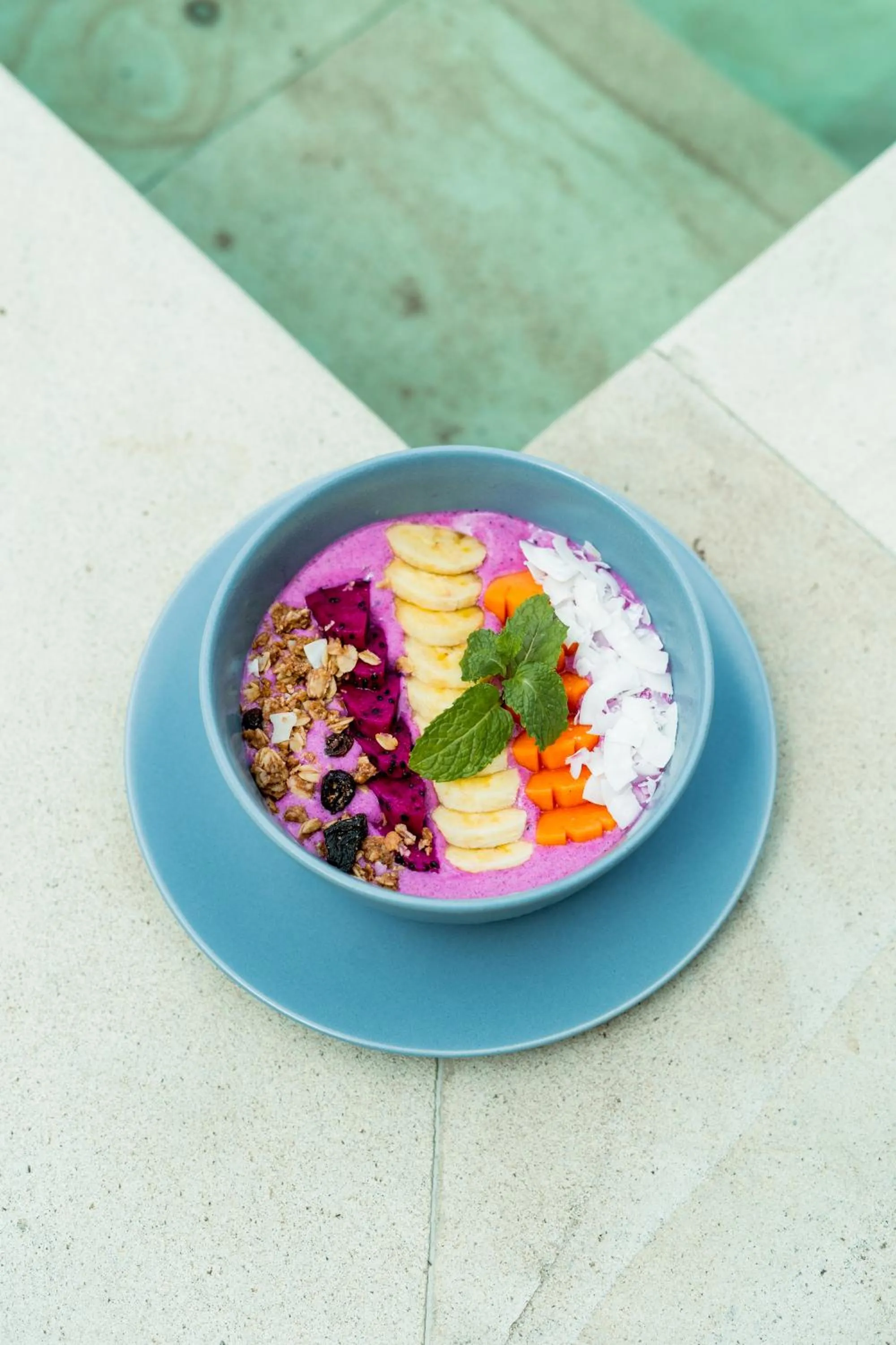 Food and drinks in Suku Lifestyle Hotel & Villas