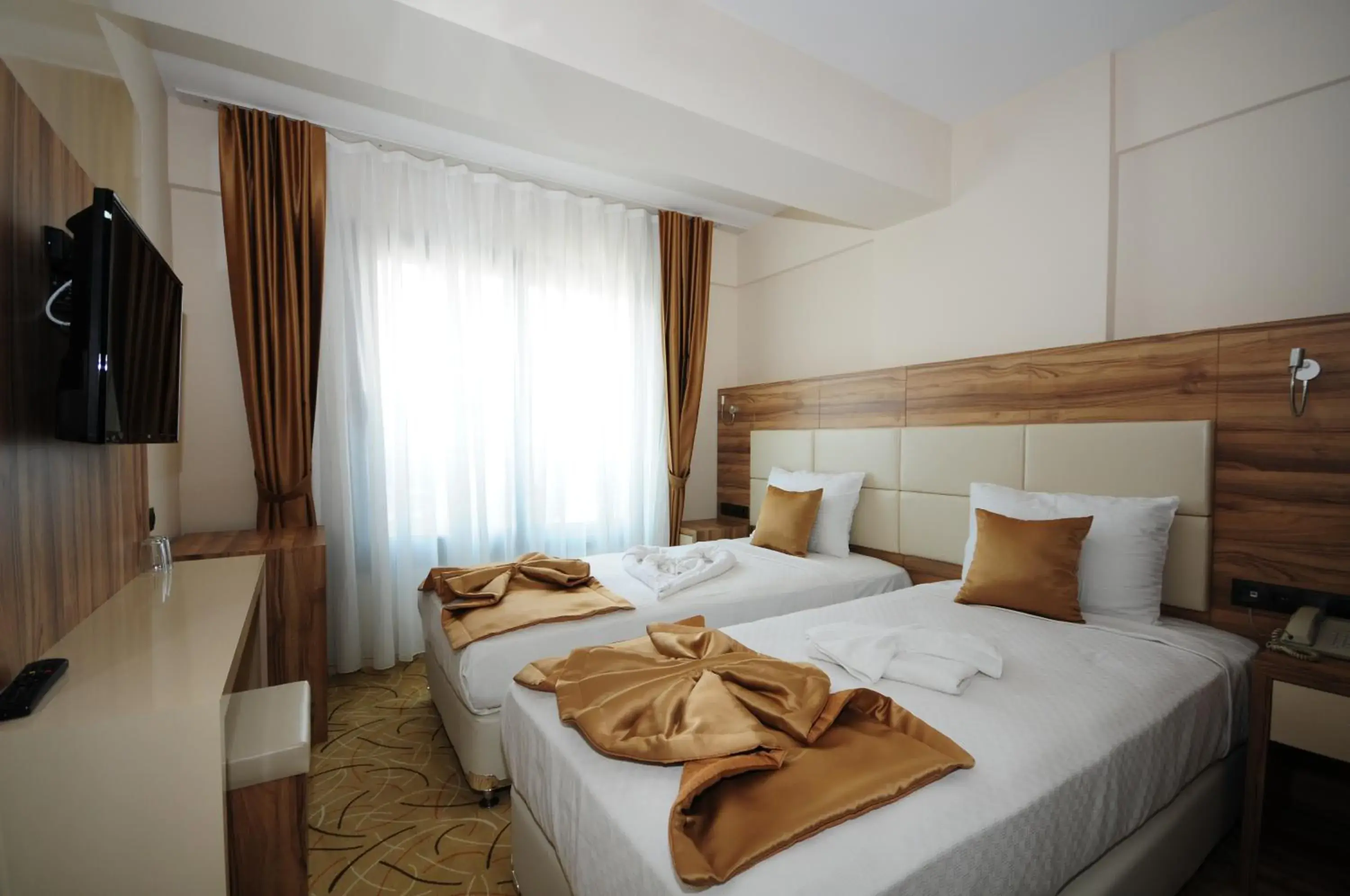 Budget Single Room in Grand Hekimoğlu HOTELS Budget Single Room in Grand Hekimoğlu HOTELS
