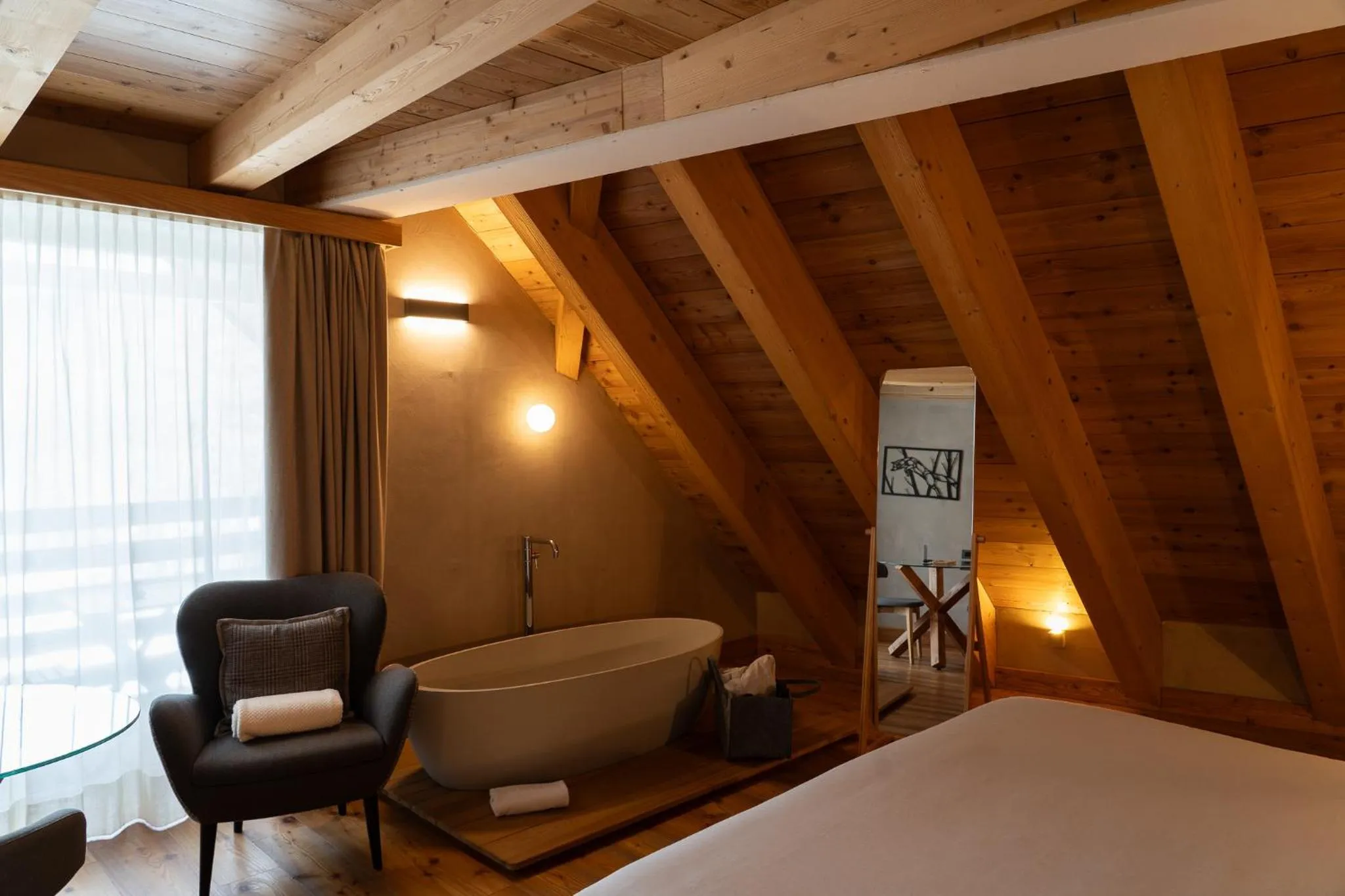 Bedroom in Au Charmant Petit Lac - Ecohotel Parc & Spa