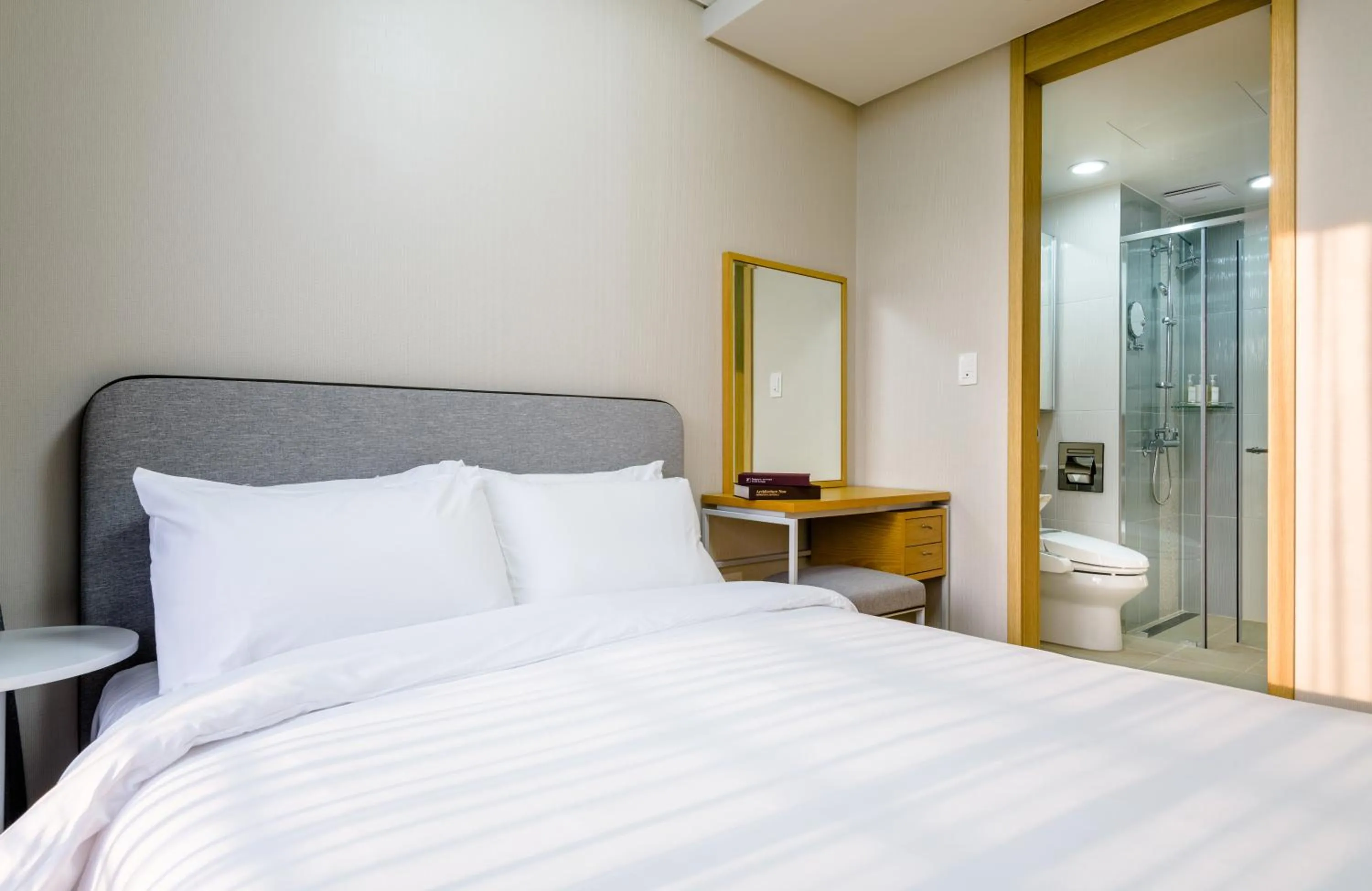 Bed in Seaside Arden