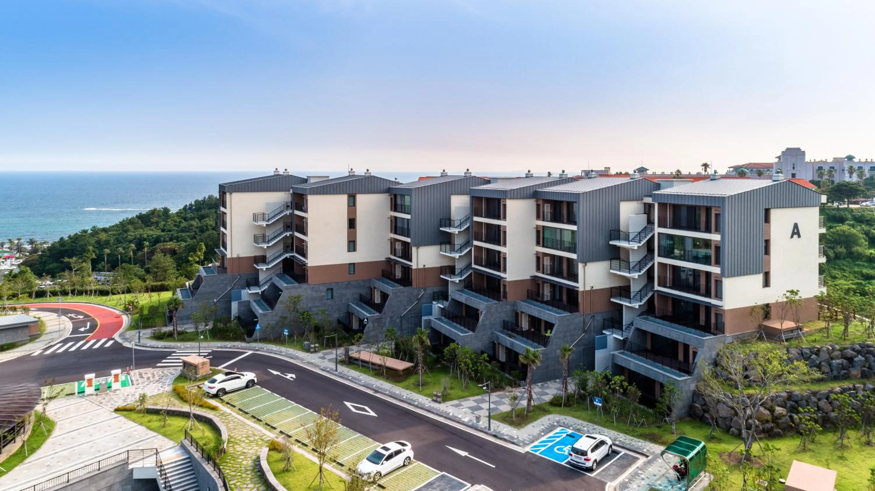 Property building in Seaside Arden