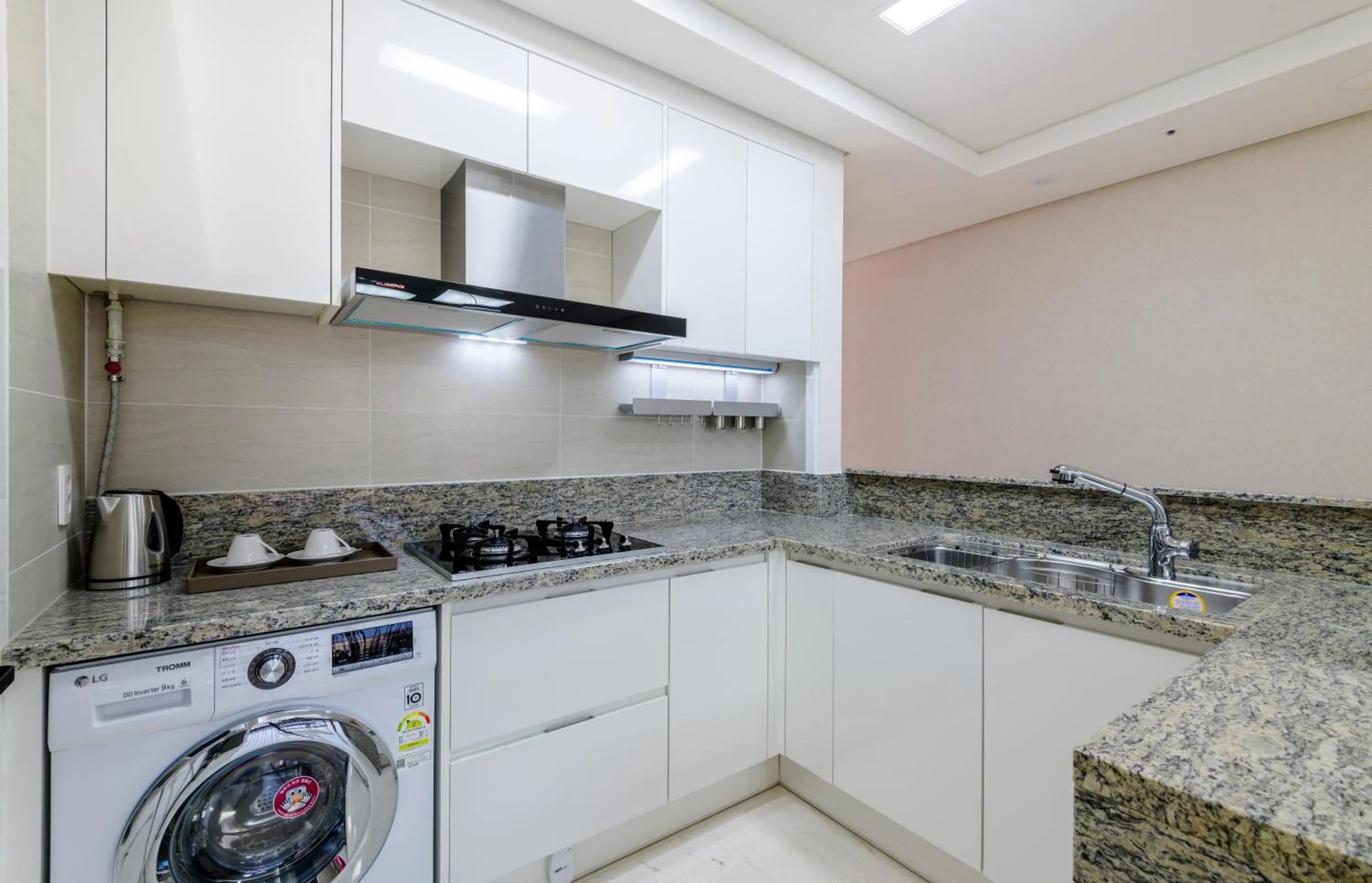 Kitchen or kitchenette in Seaside Arden