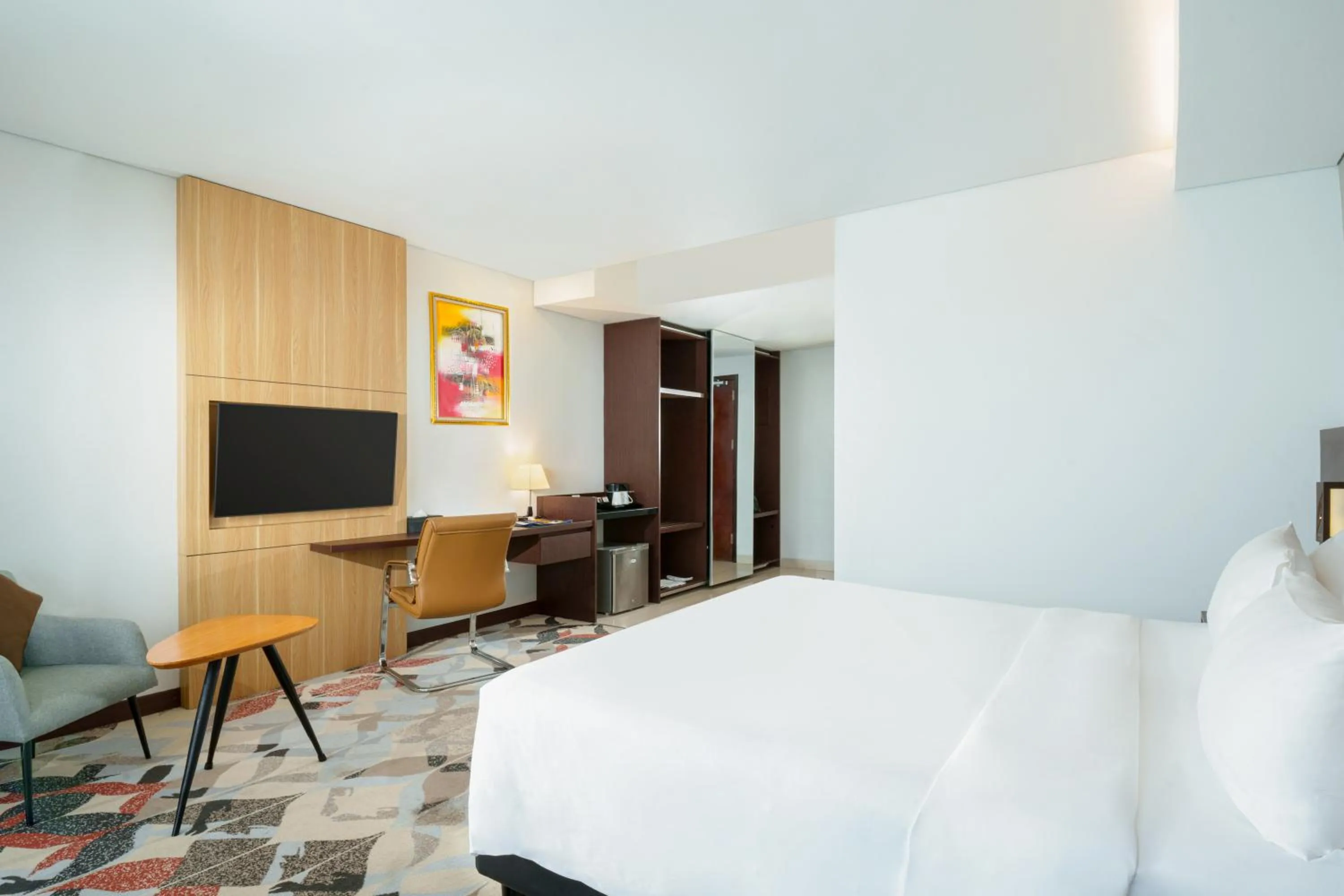 Bed in Golden Tulip Springhill Lampung