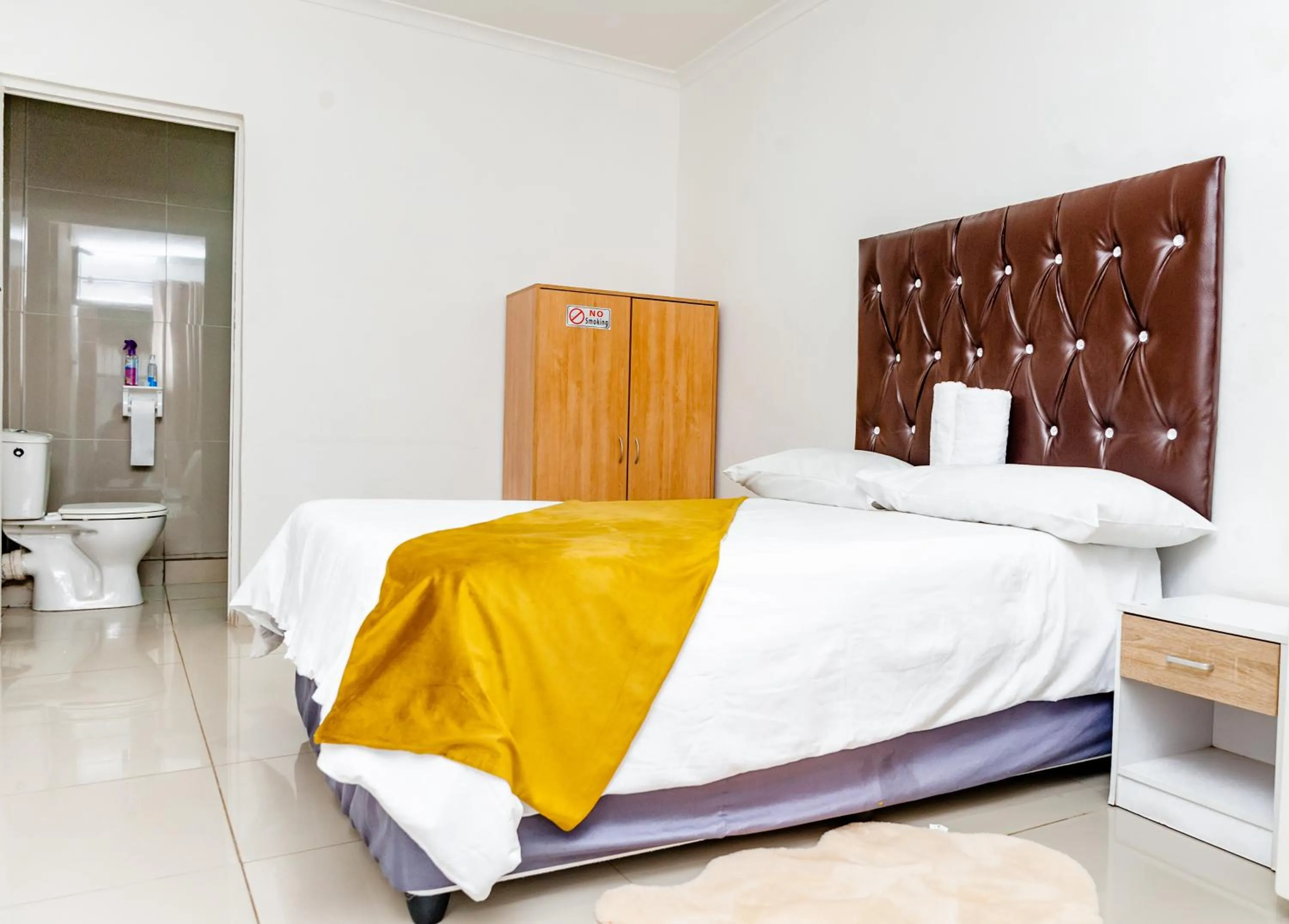 Photo of the whole room, Bed in Nkosazana Guest House