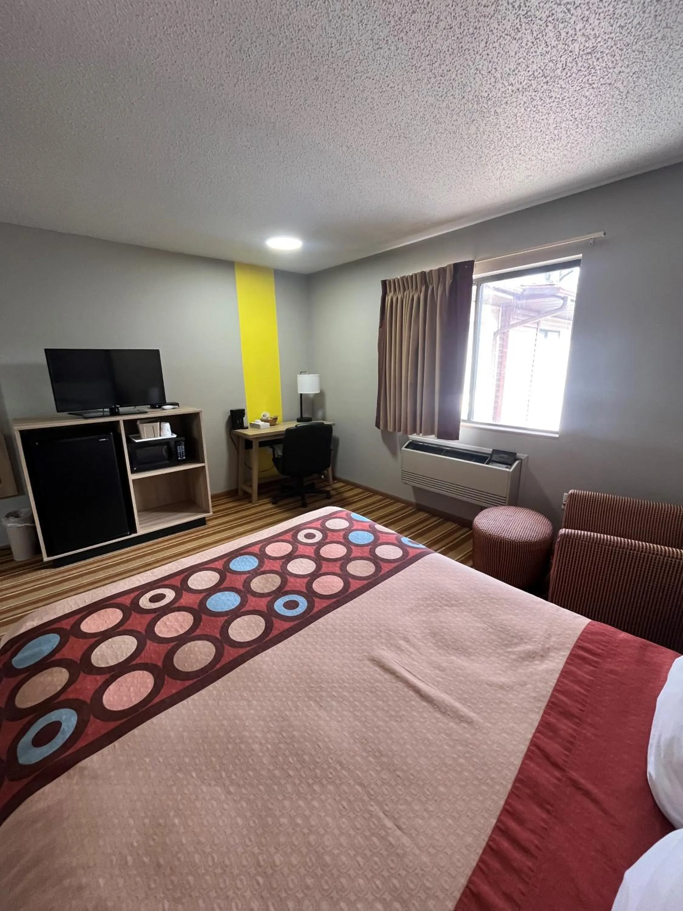 Bed in Super 8 by Wyndham Blair