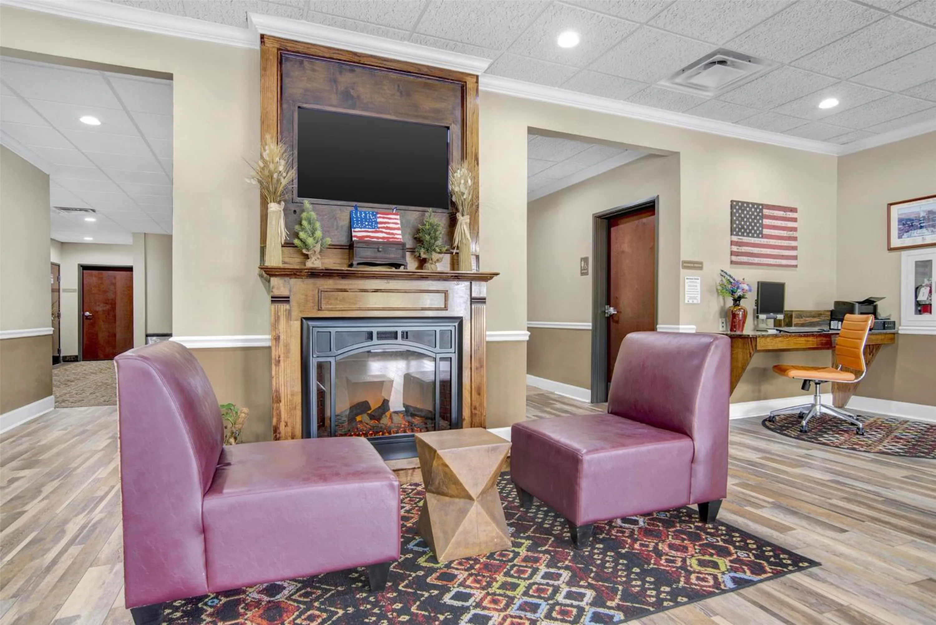 Lobby or reception in Best Western Opp Inn