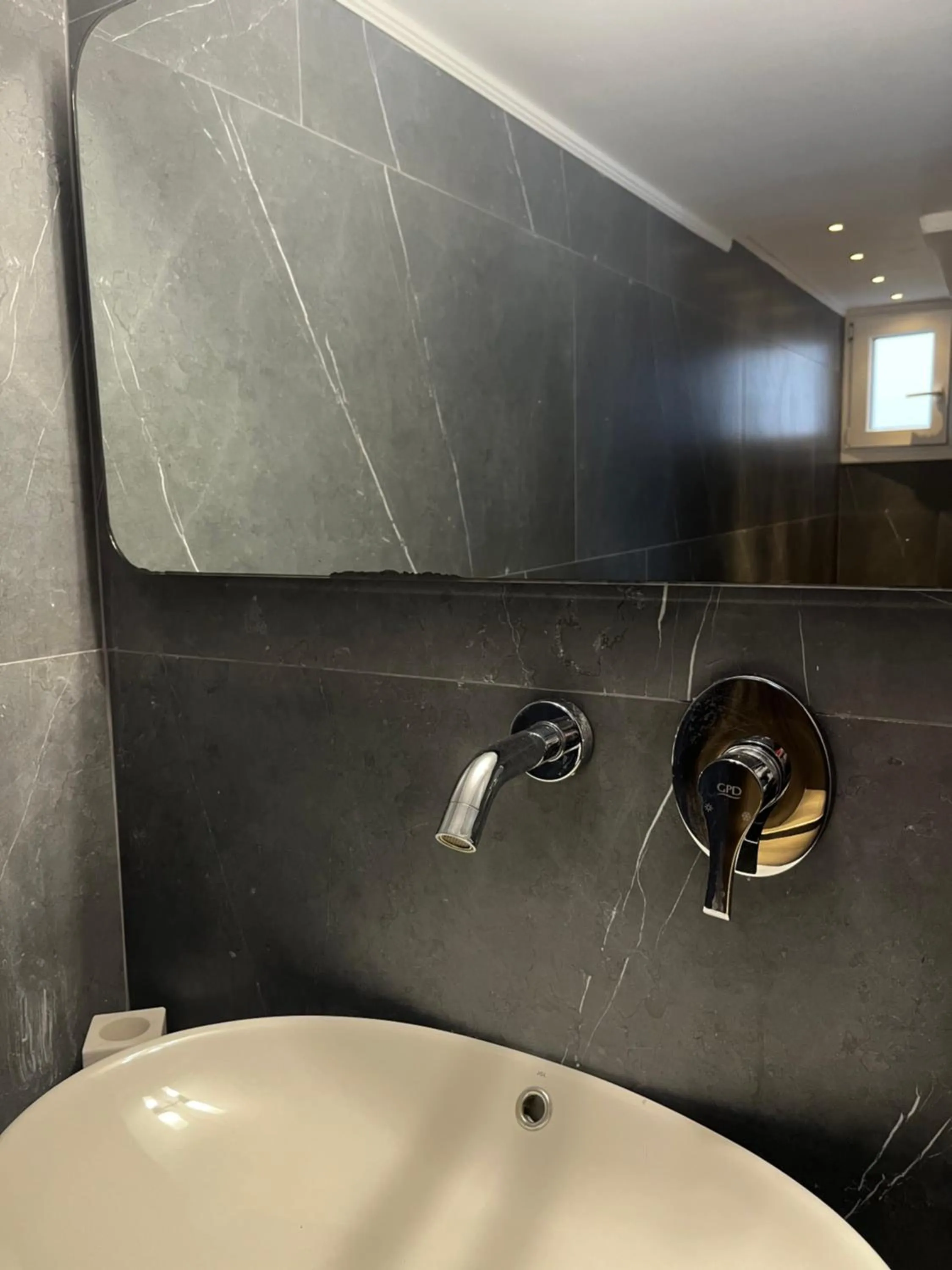 Bathroom in Villa Galaxy Santorini