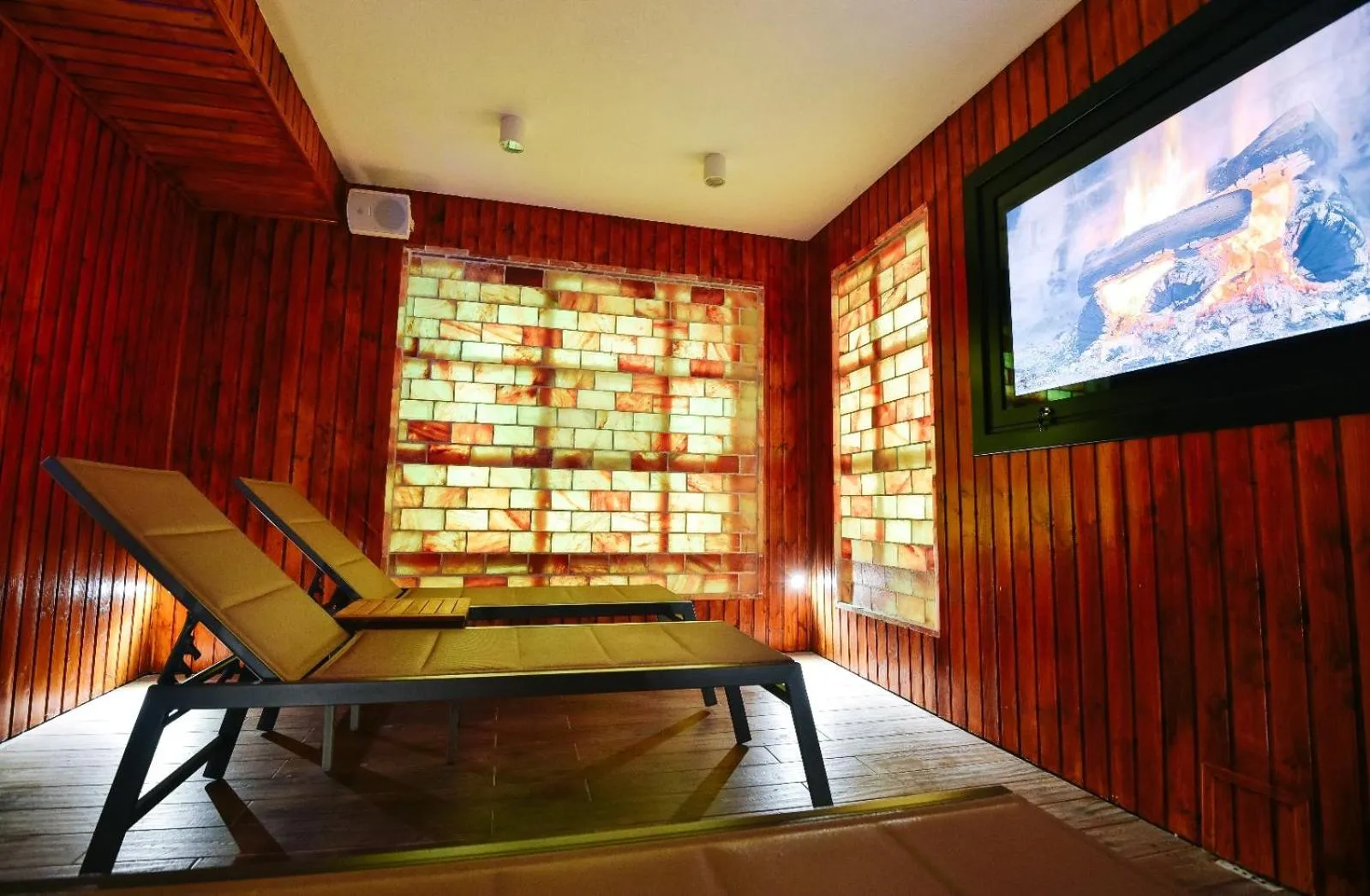 Spa and wellness centre/facilities in Castelnor