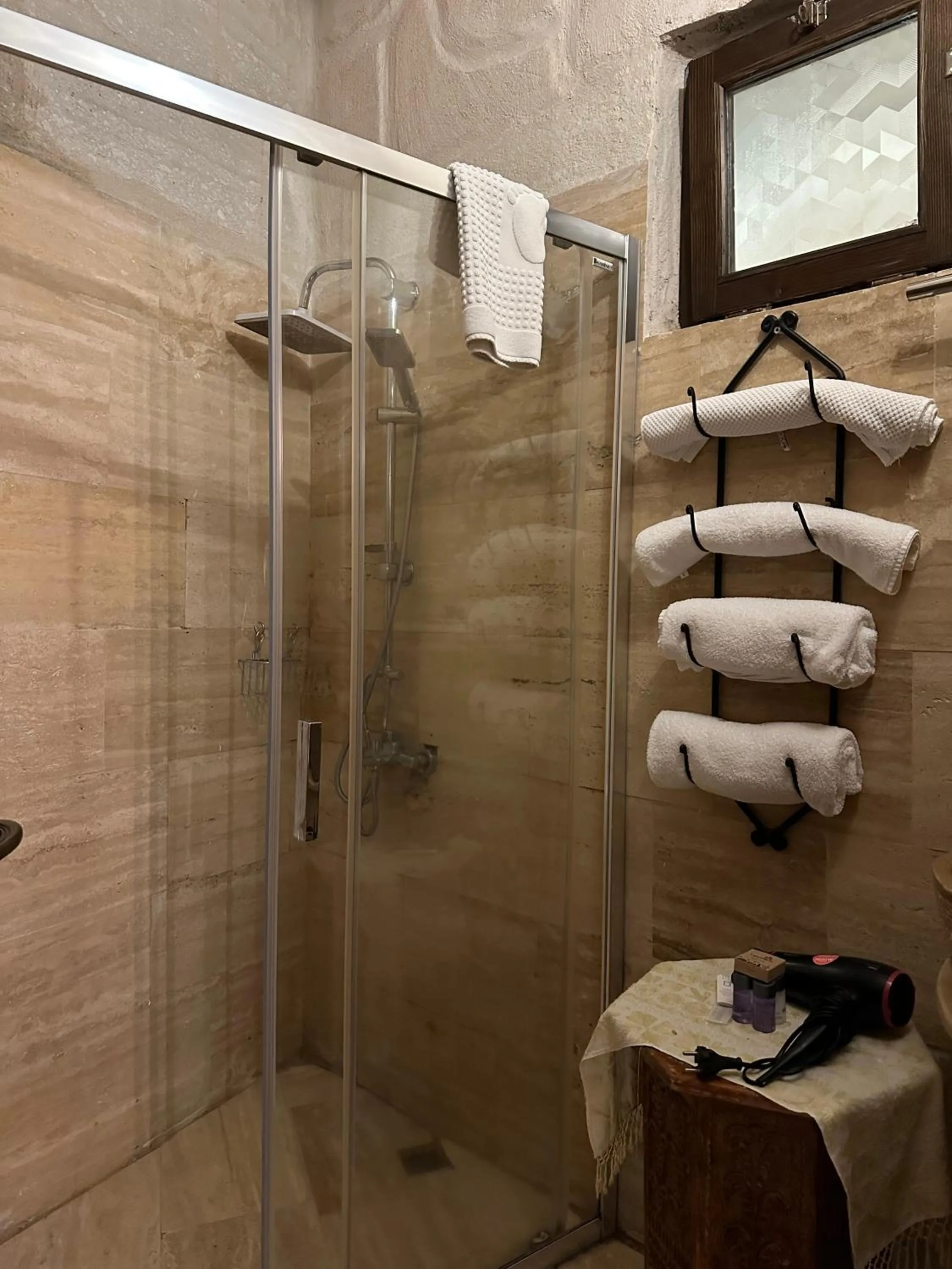 Shower in Corner İn Cappadocia