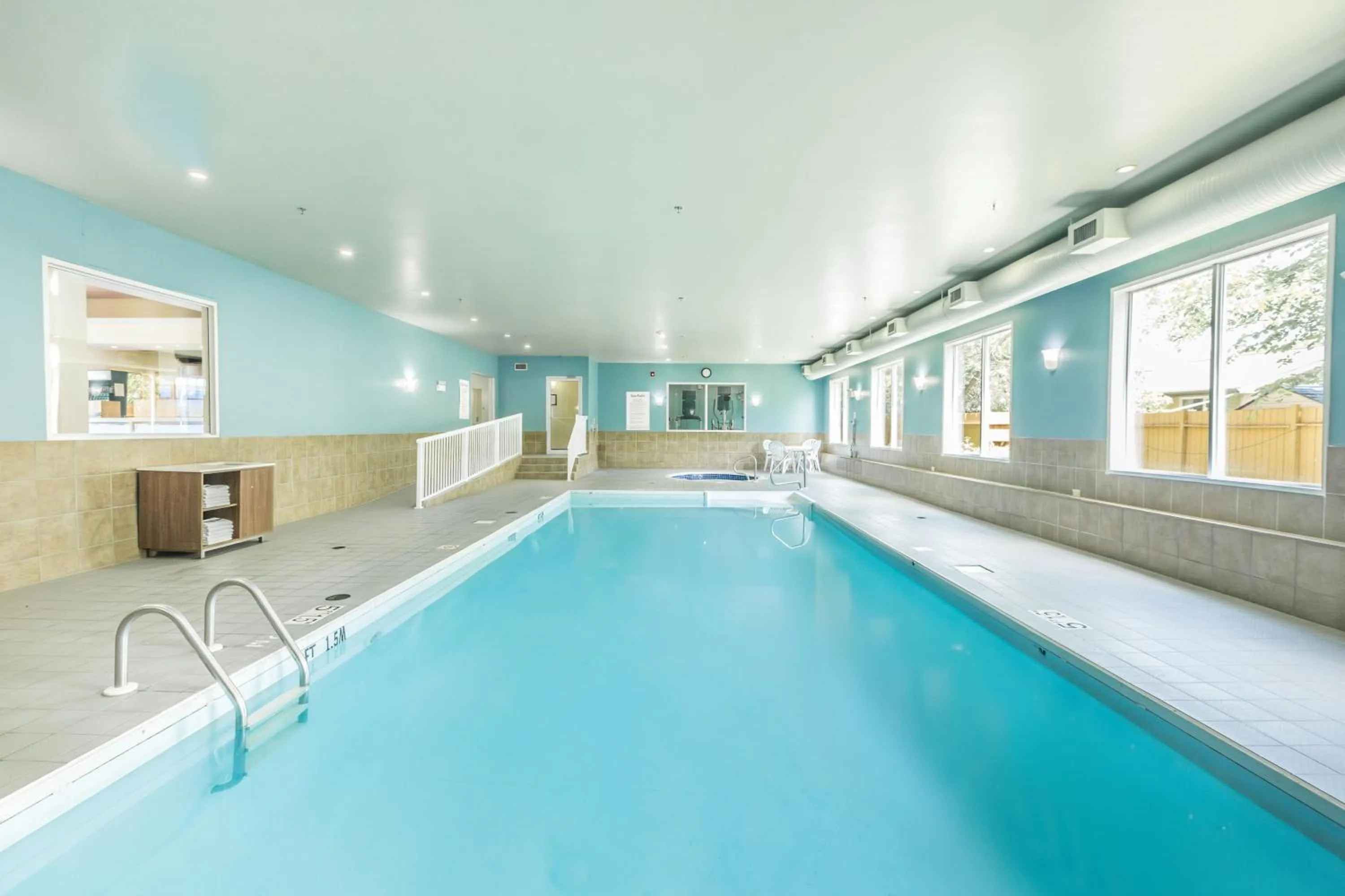 Holiday Inn Express & Suites-Regina-South by IHG