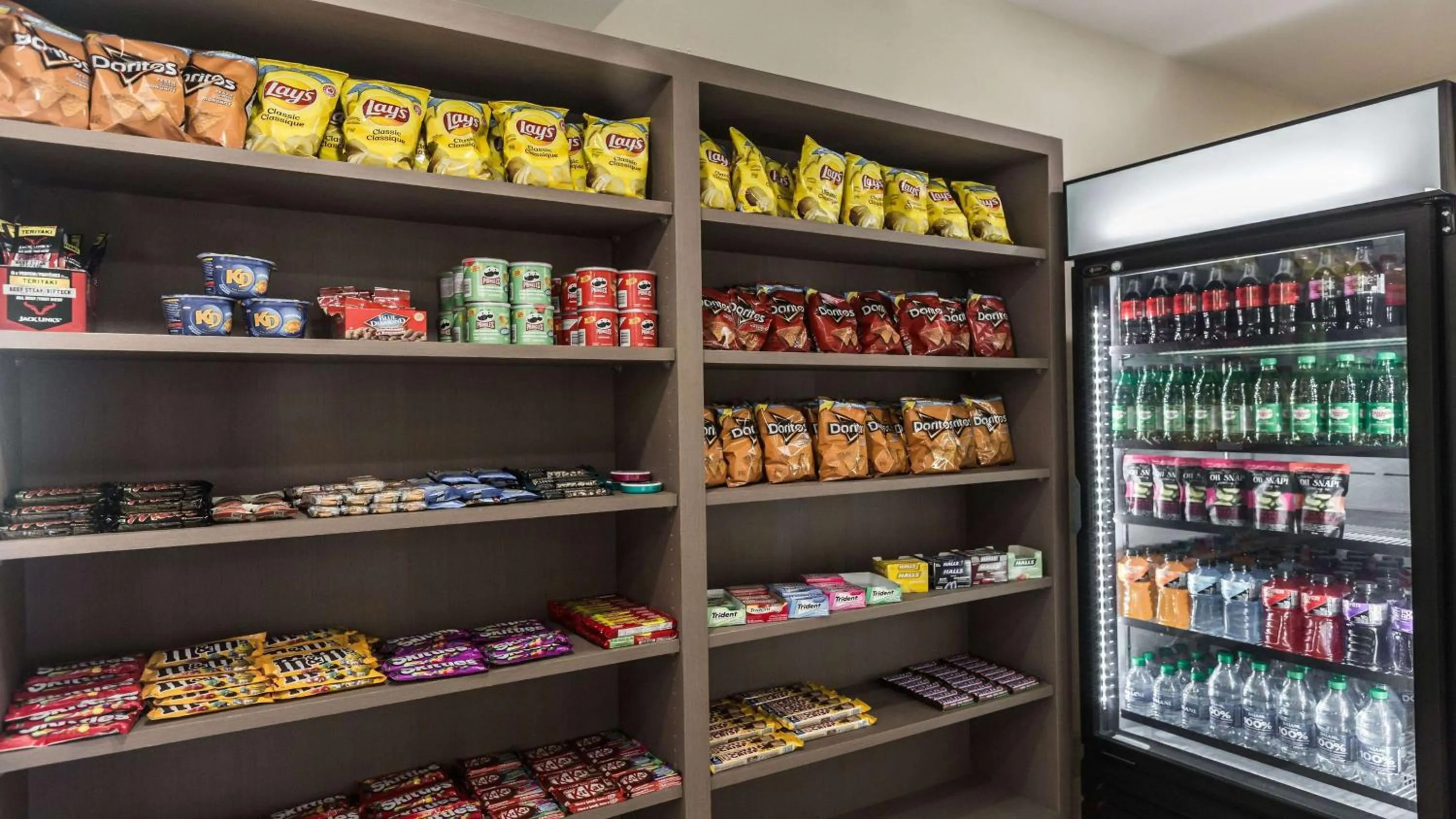 Decorative detail in Holiday Inn Express & Suites-Regina-South by IHG