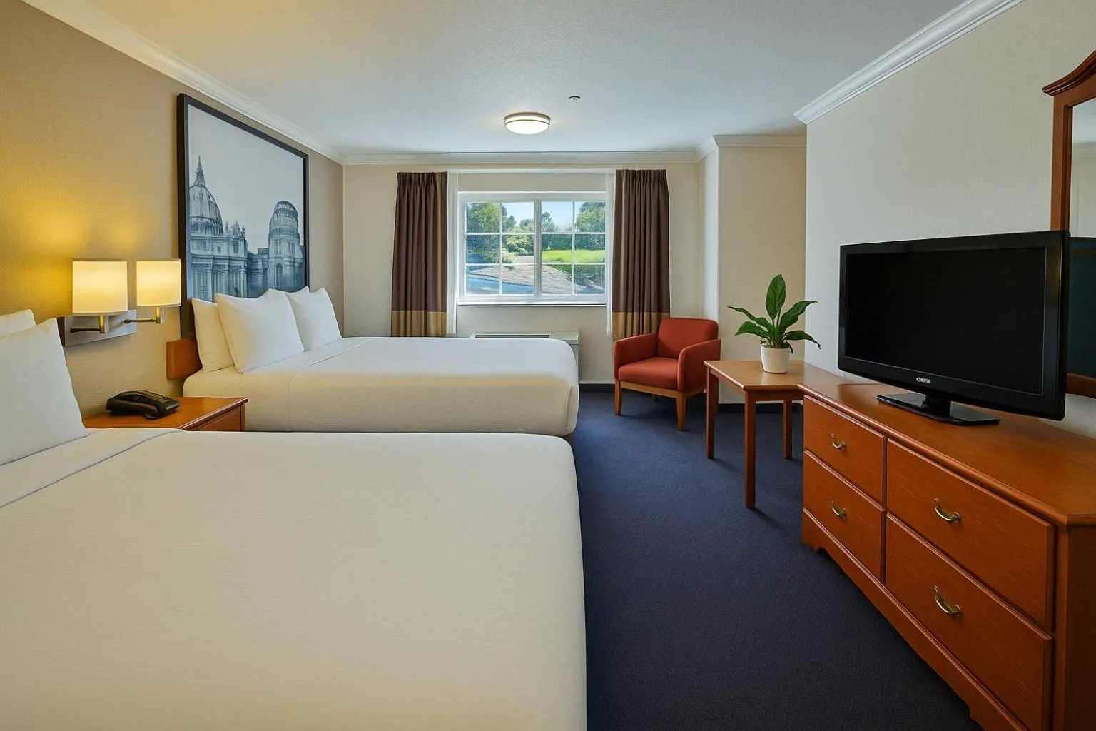 Bedroom, Bed in Creekside Inn & Suites