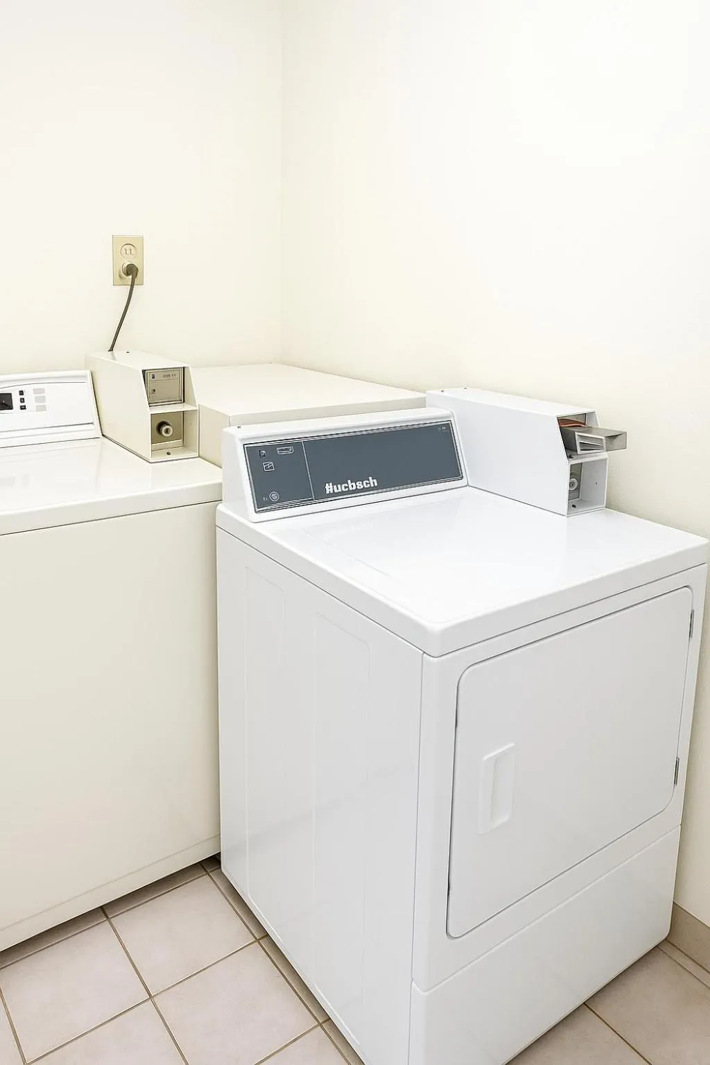 laundry in Creekside Inn & Suites
