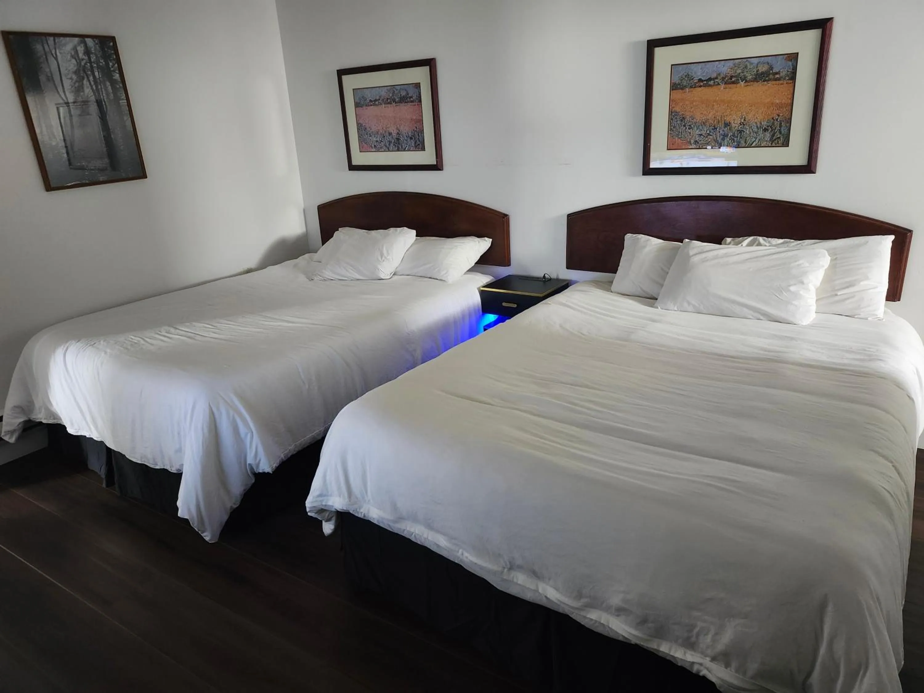 Bedroom, Bed in Cache Creek Inn