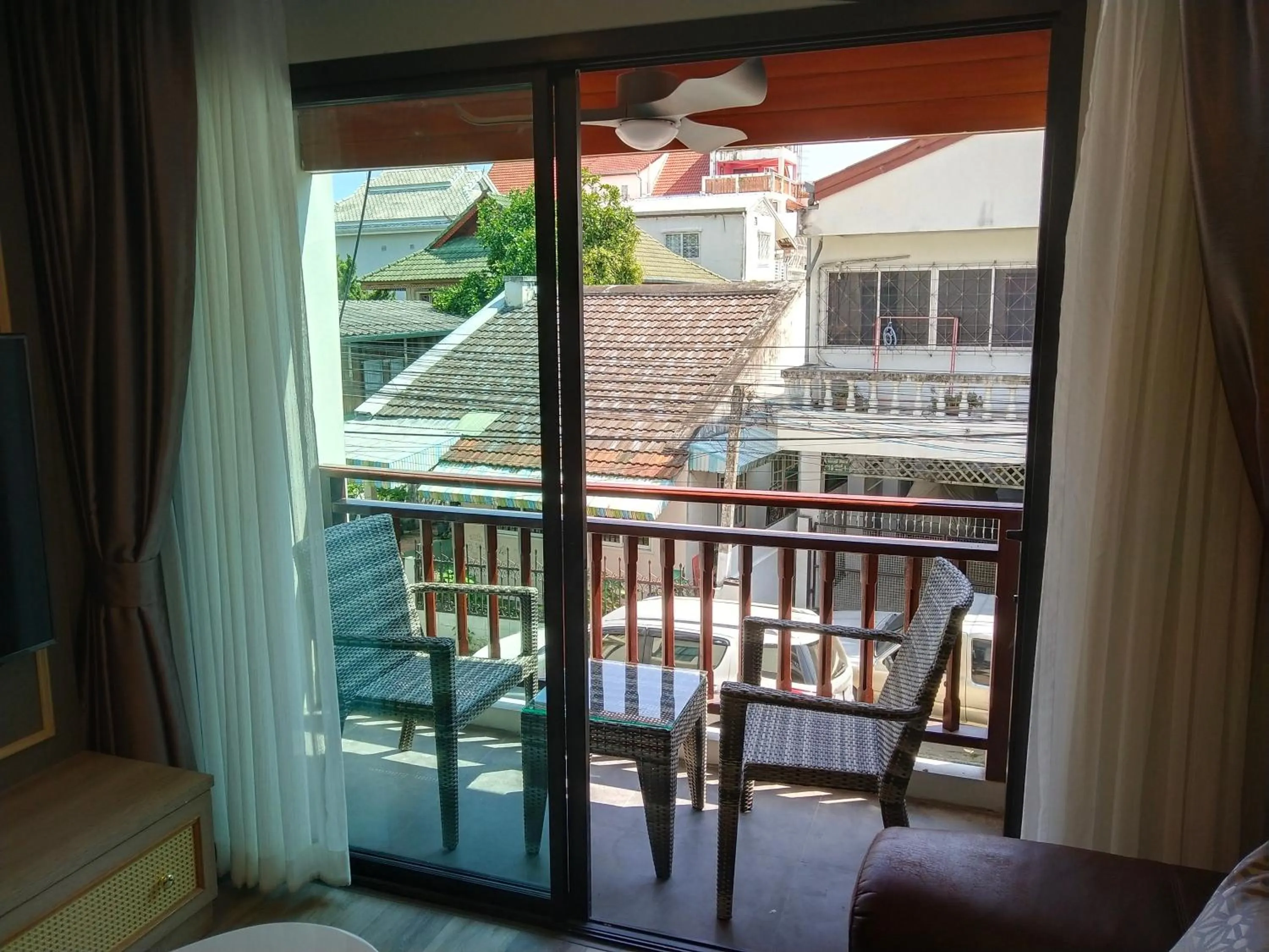 Balcony/Terrace in Hotel De Sripoom