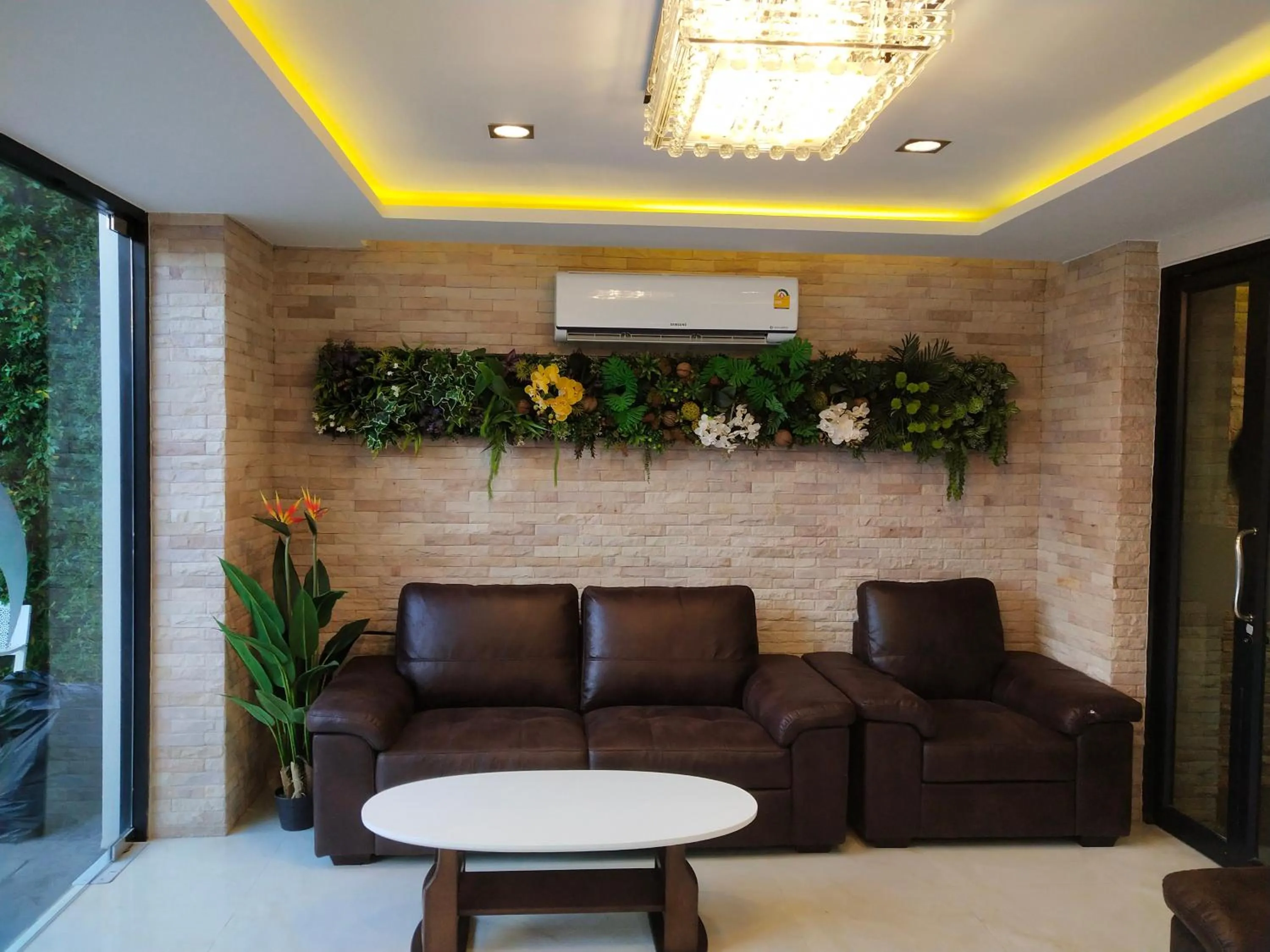 Lobby or reception in Hotel De Sripoom