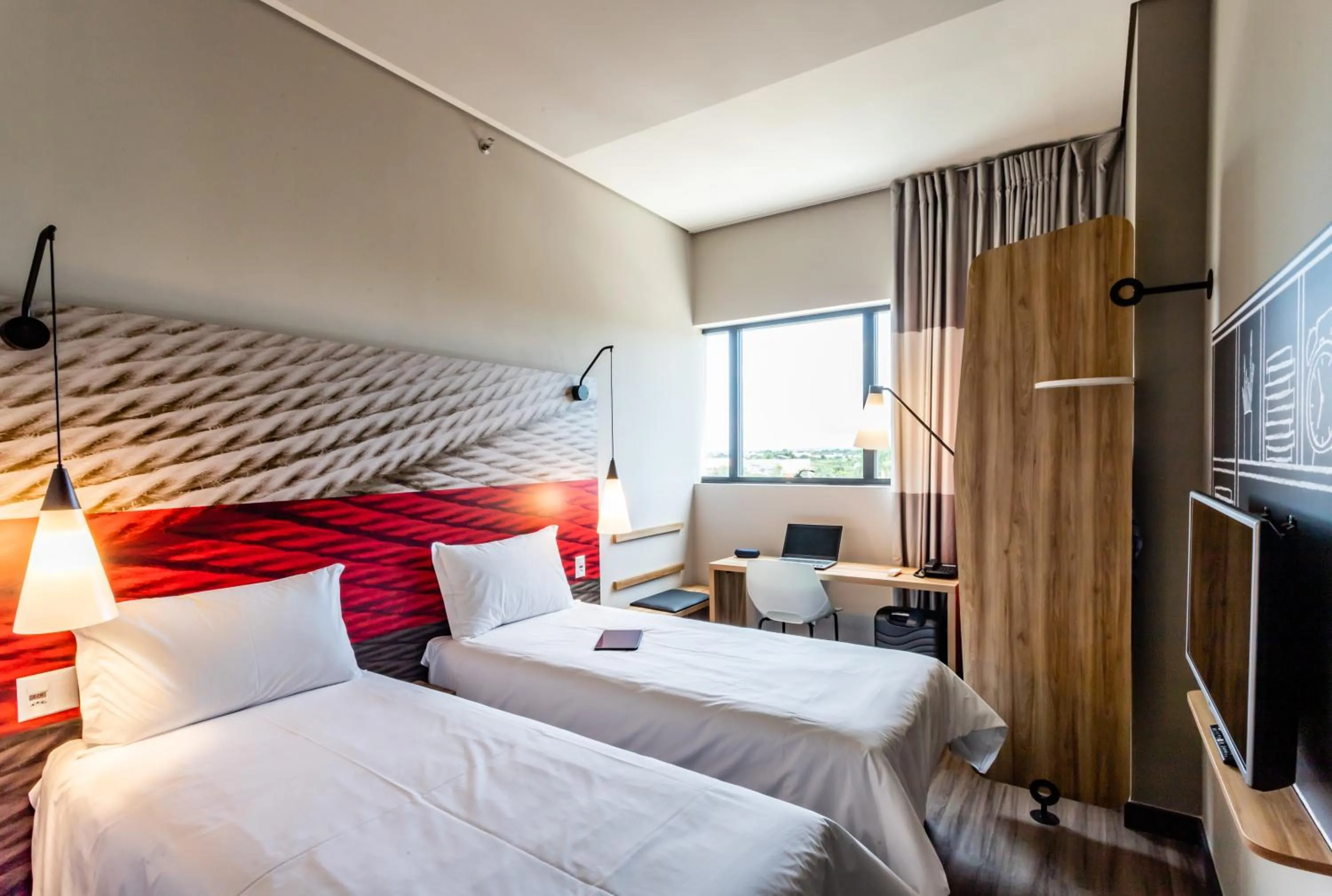 Bed in ibis Palmas Avenida JK