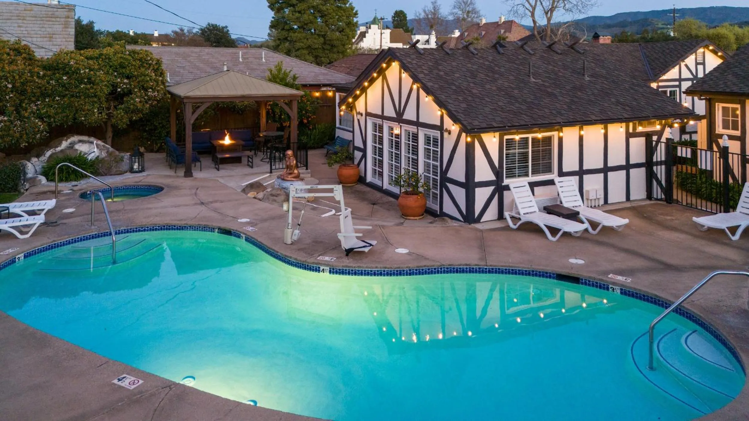 Pool view in Solvang Inn & Cottages