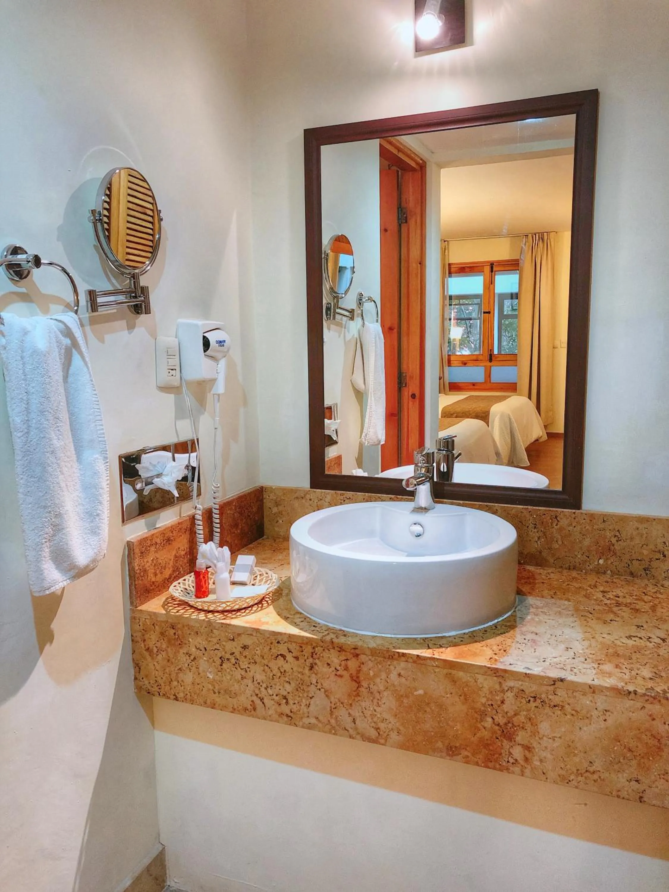 Plaza Magnolias Suites