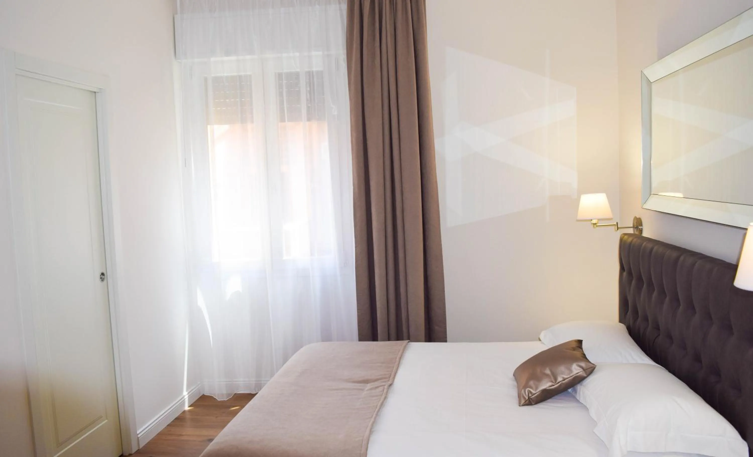 Bedroom, Bed in B&B La finestra sul canale