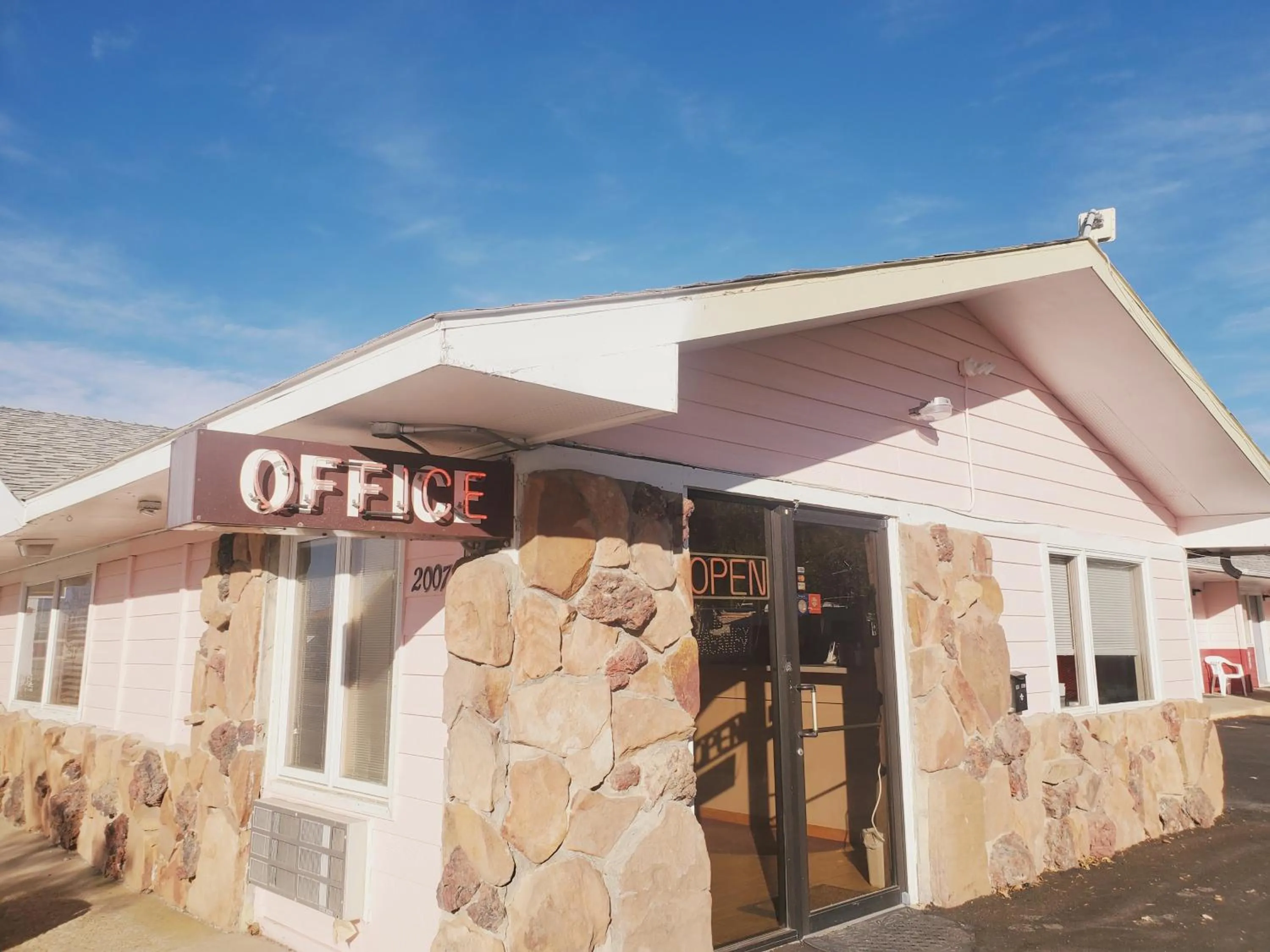 Property building in The Budget Inn Express