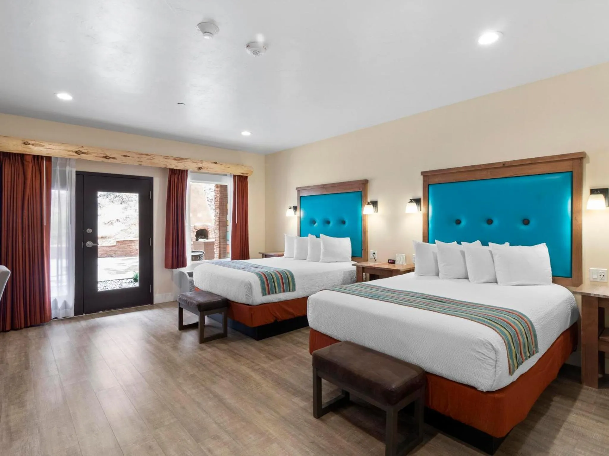 Bed in Bluff Dwellings Resort