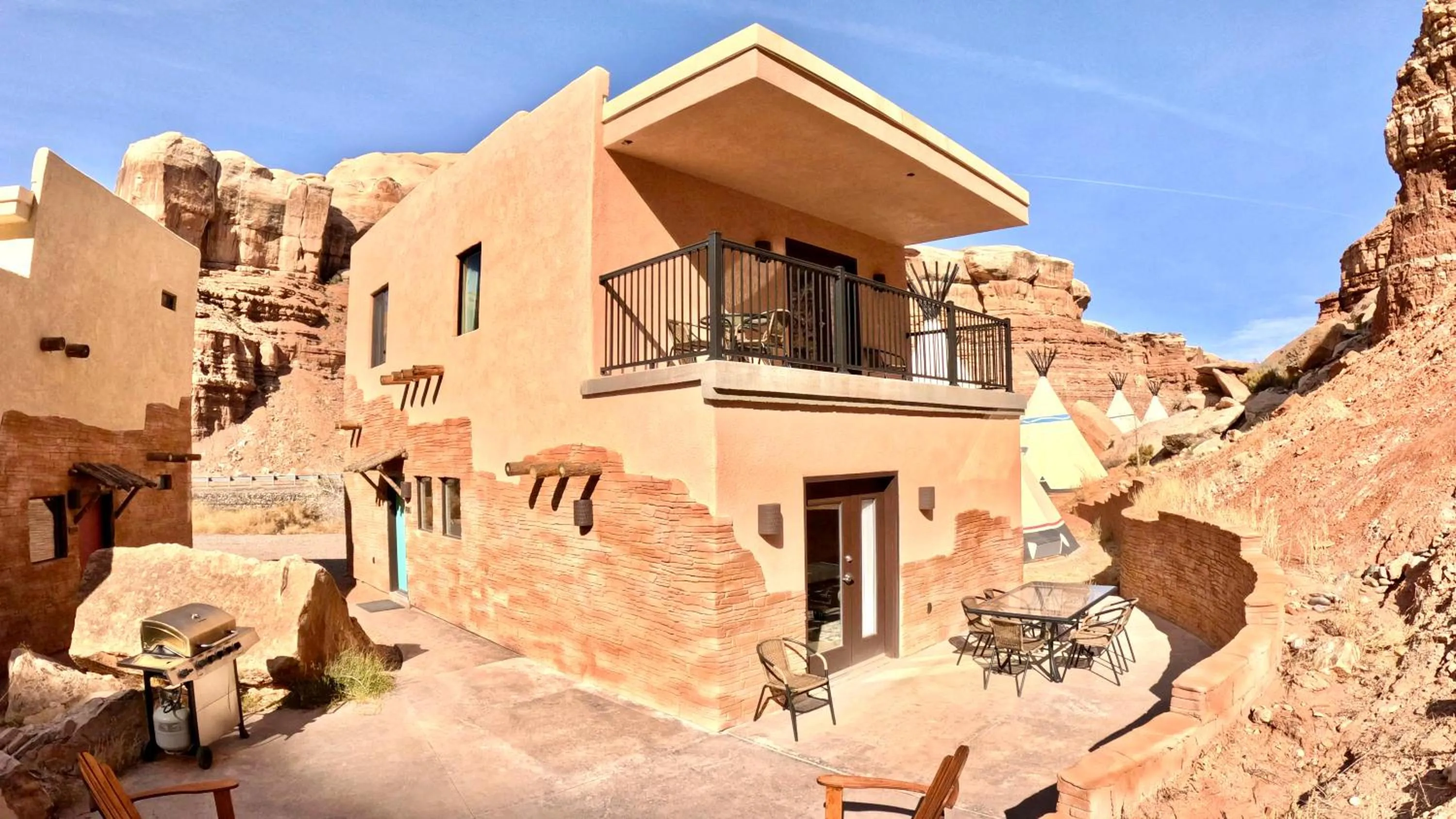 Property building in Bluff Dwellings Resort