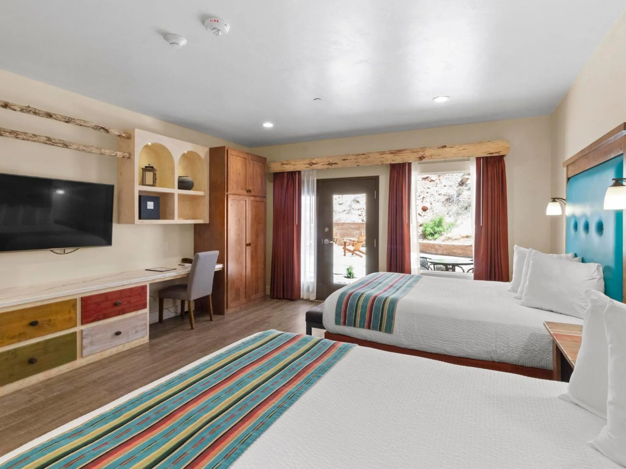 Bed in Bluff Dwellings Resort