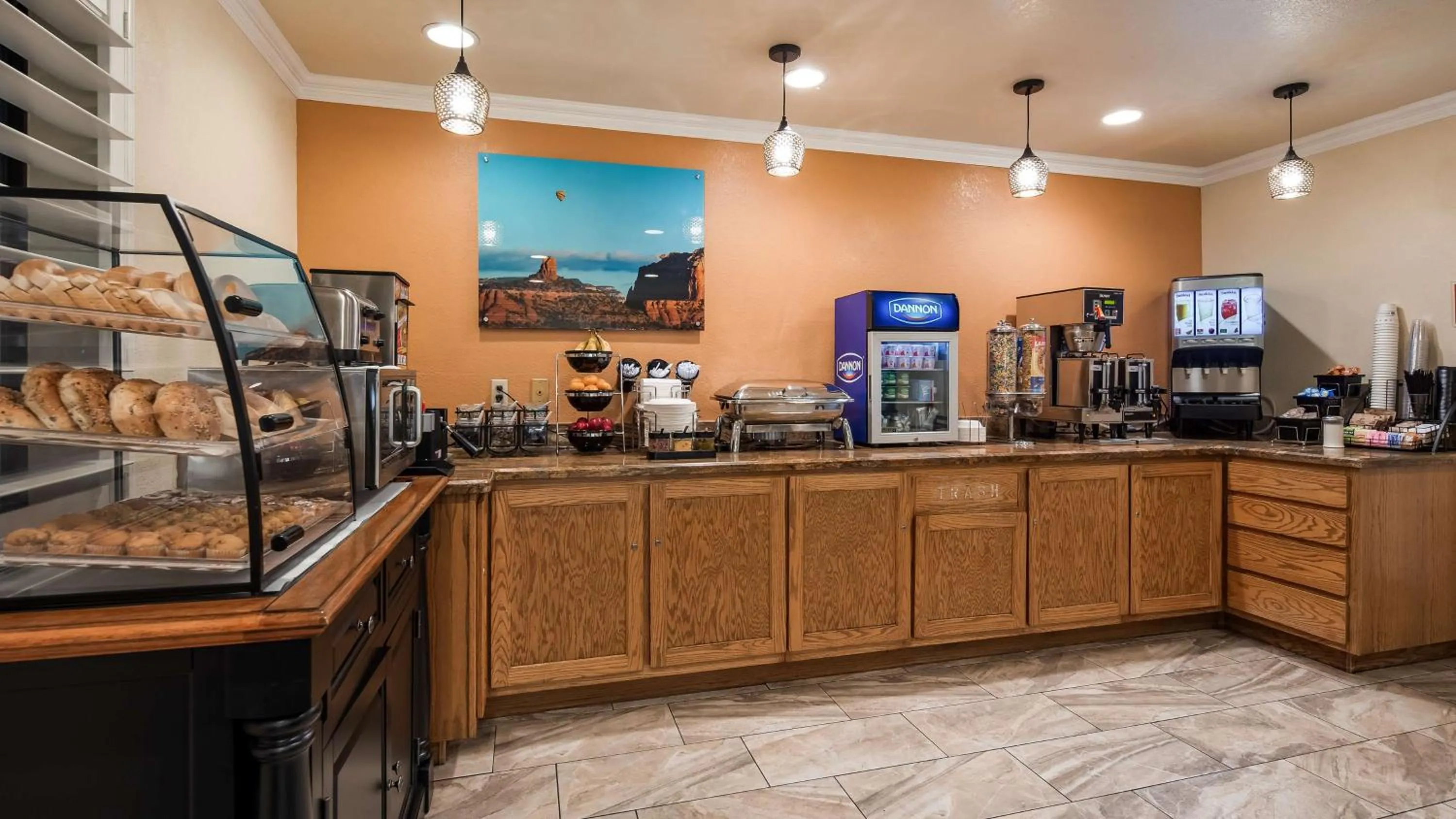 Restaurant/places to eat in Best Western Santa Rosa Inn