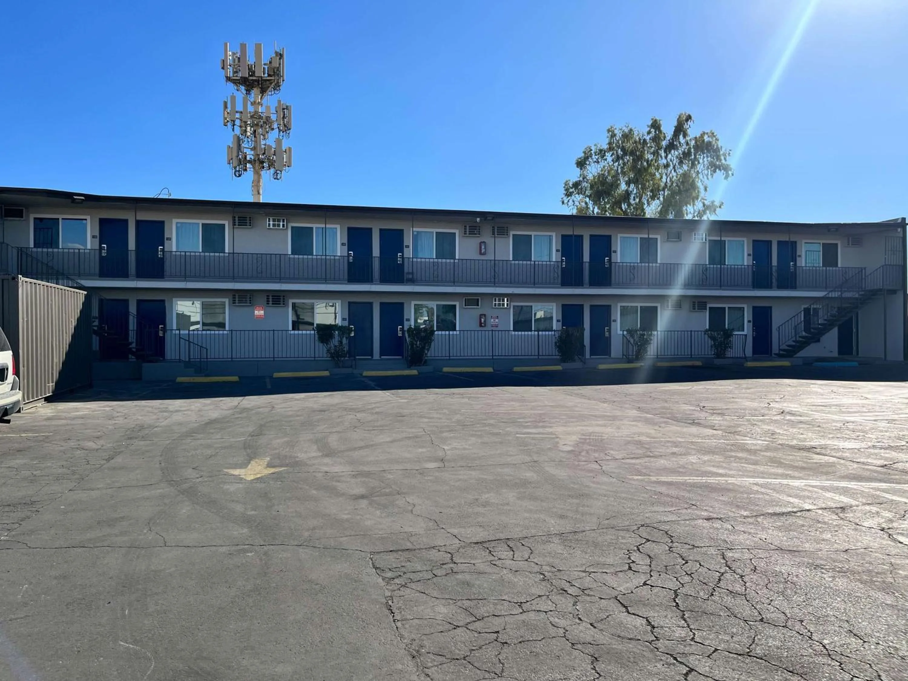 Property building in Motel 6 Las Vegas NV Downtown Fremont St