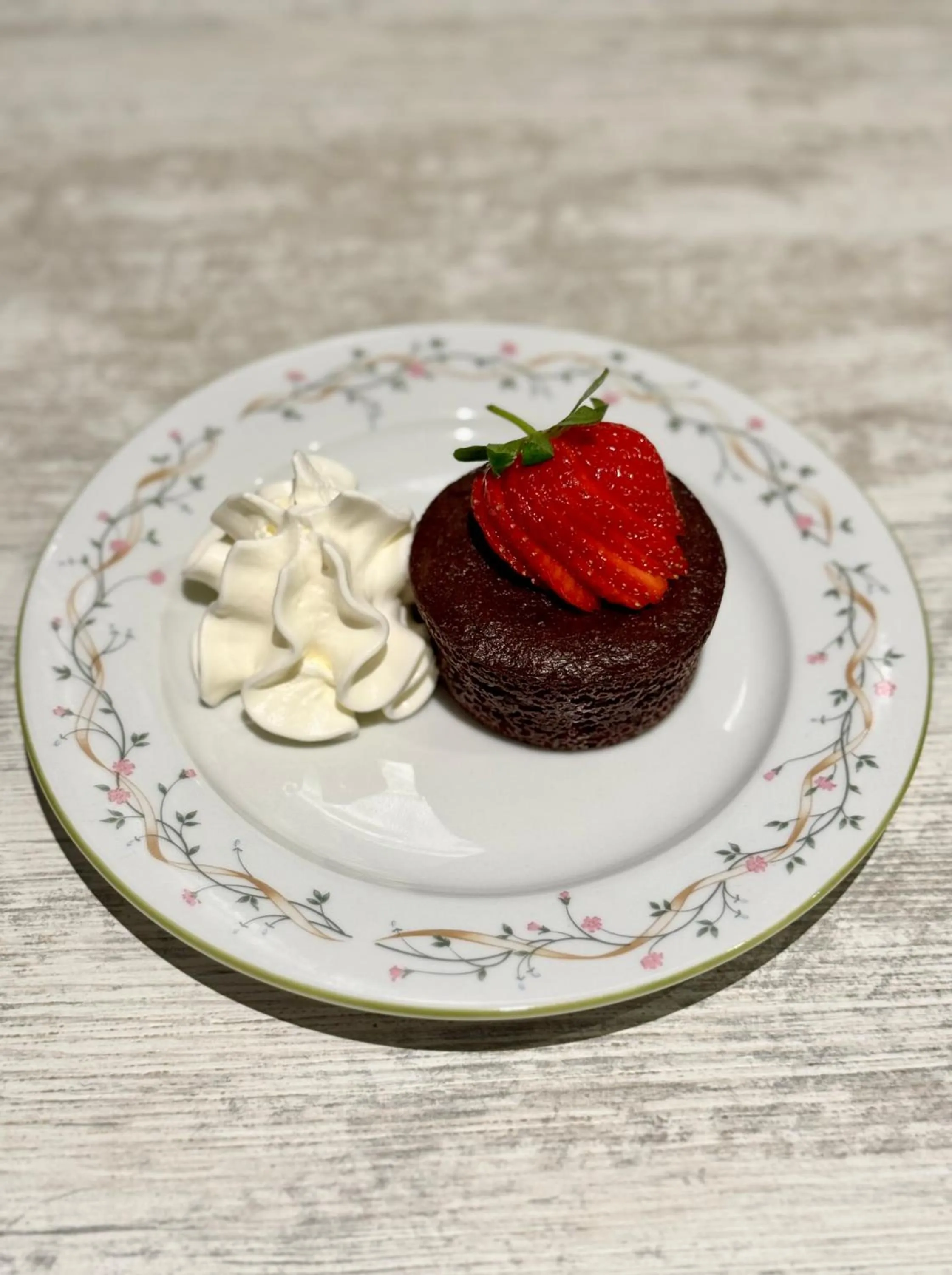 Restaurant/places to eat in Entre Midi - Maison d'Hôtes - B&B