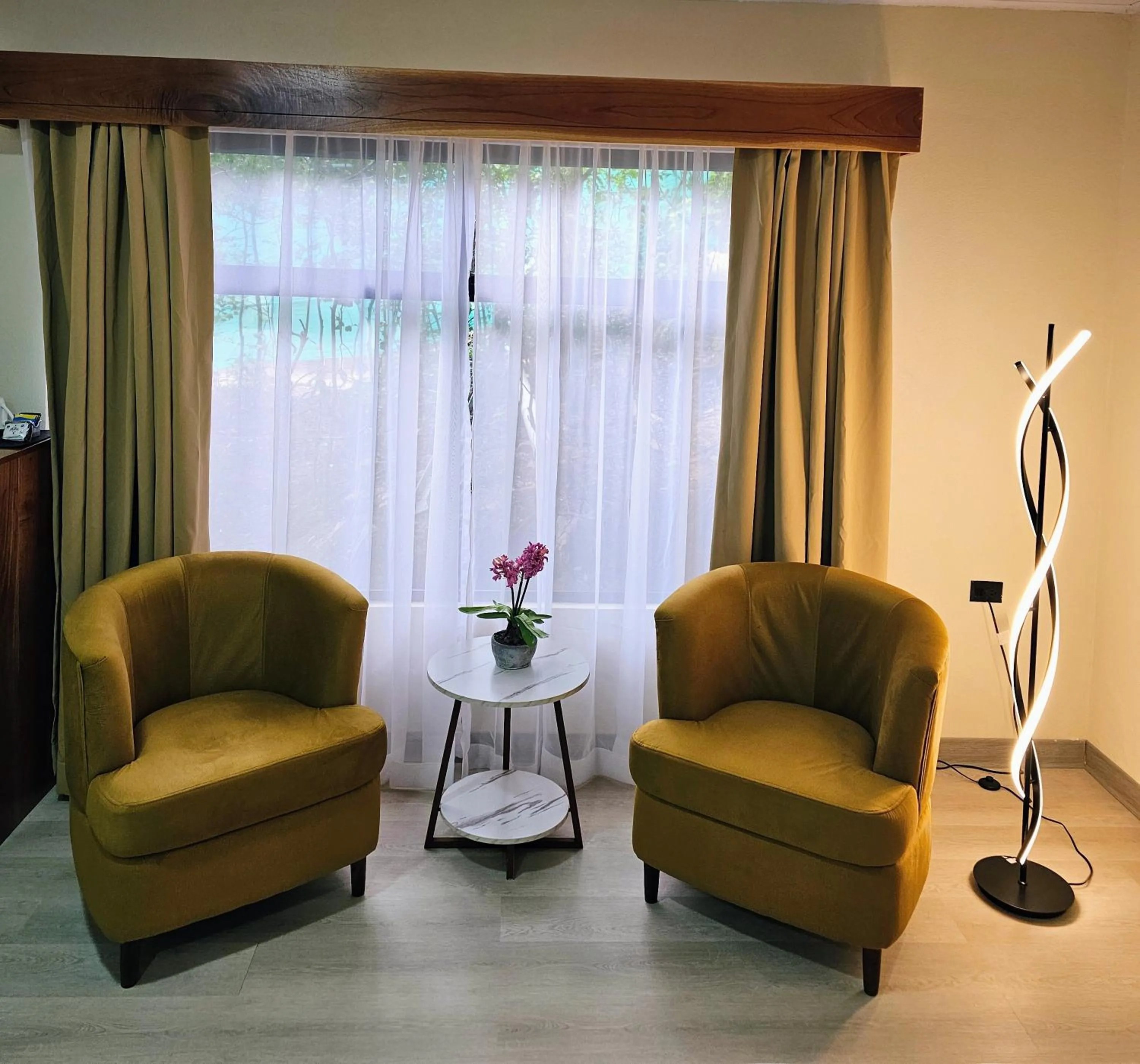 Seating area in Calathea Hotel Monteverde