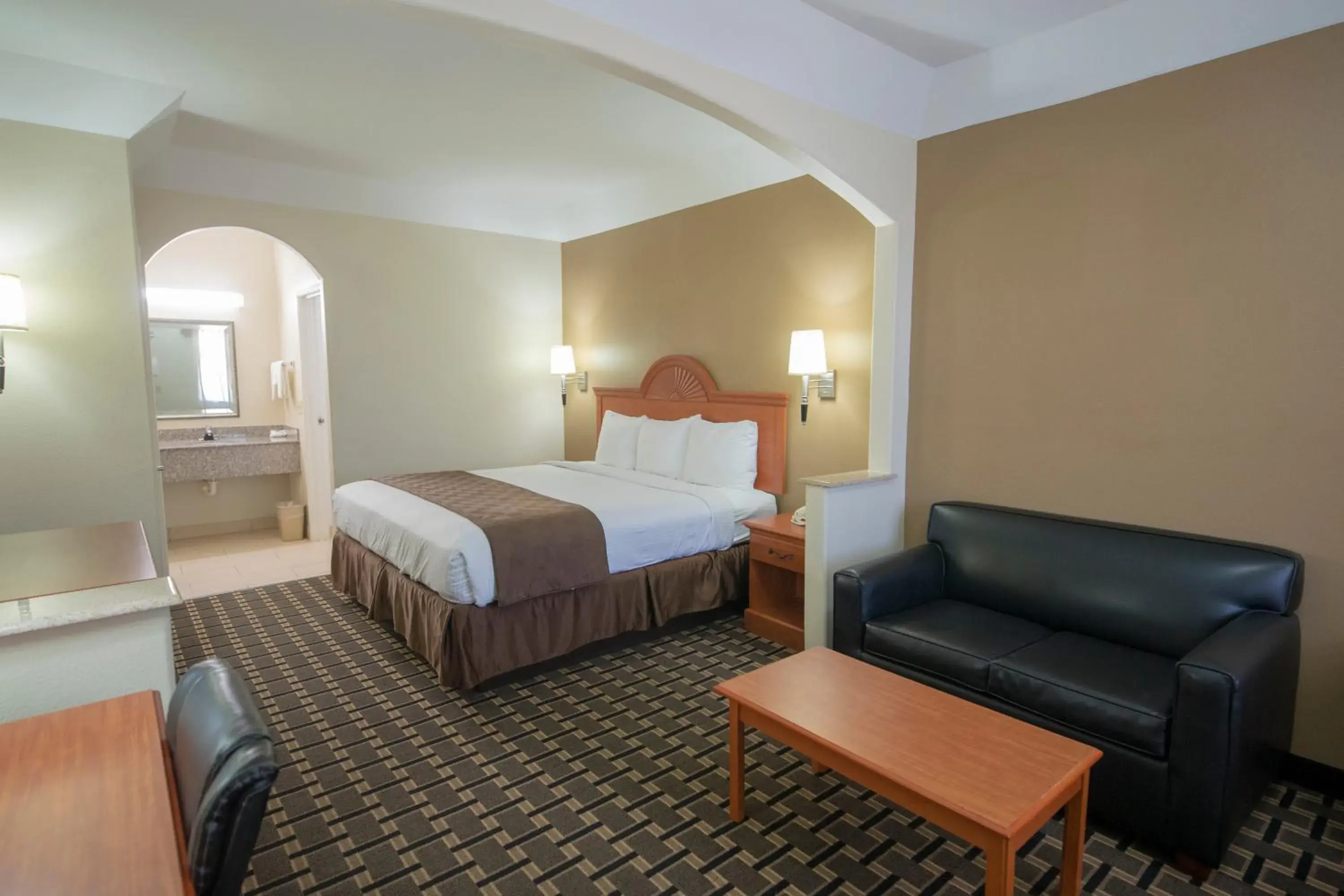 Superior Quadruple Room in Motel 6-Tyler, TX Superior Quadruple Room in Motel 6-Tyler, TX