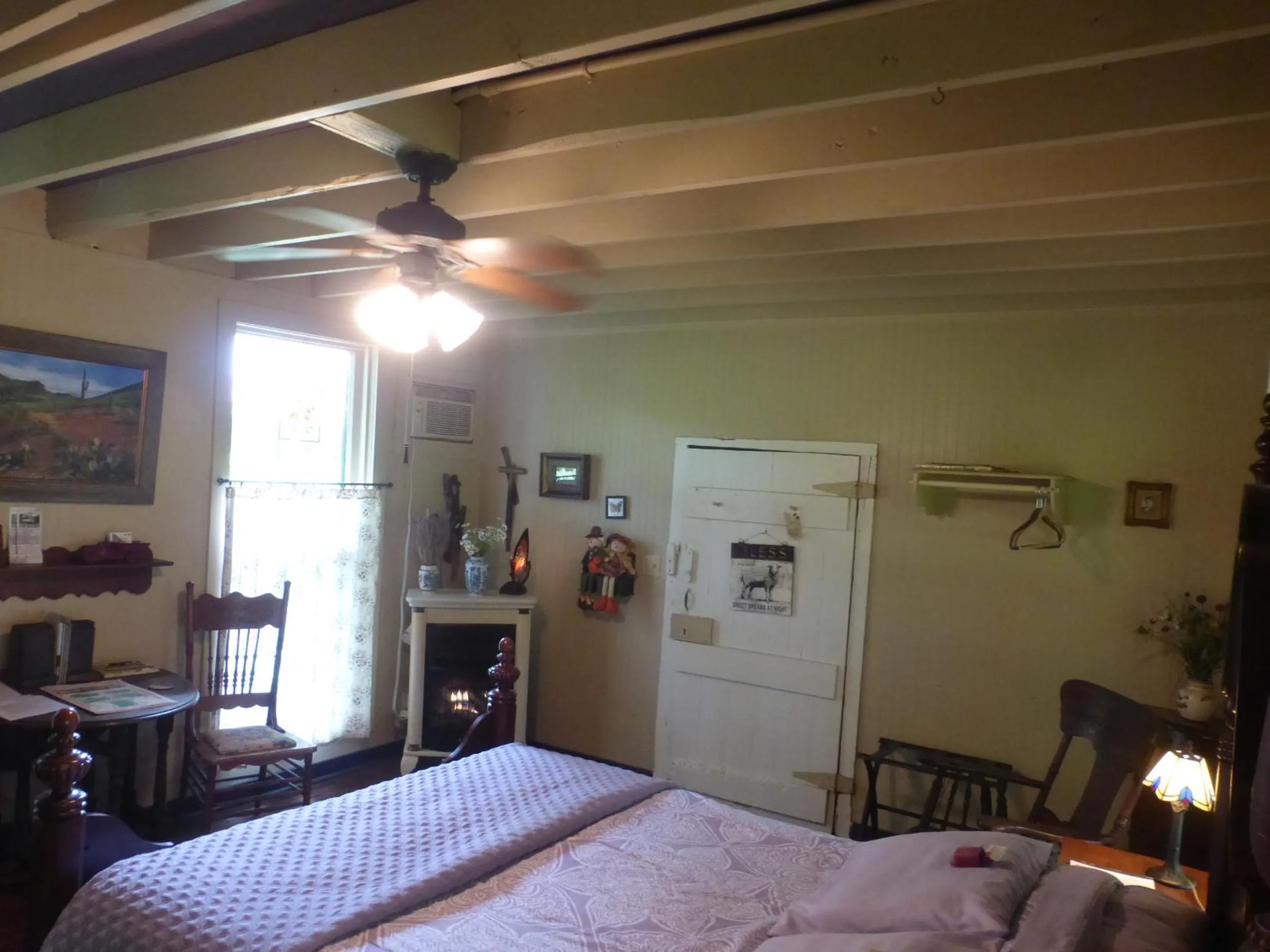 Bed in Mulberry Lavender Farm and B&B