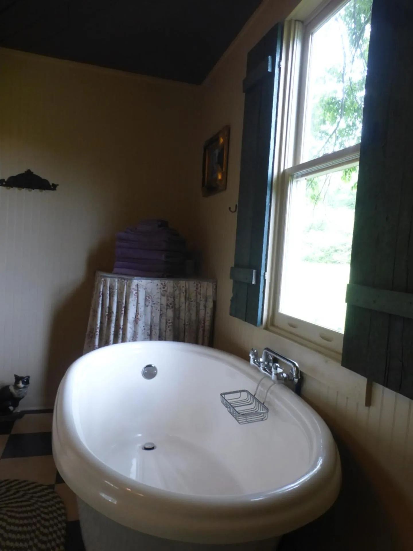 Bathroom in Mulberry Lavender Farm and B&B