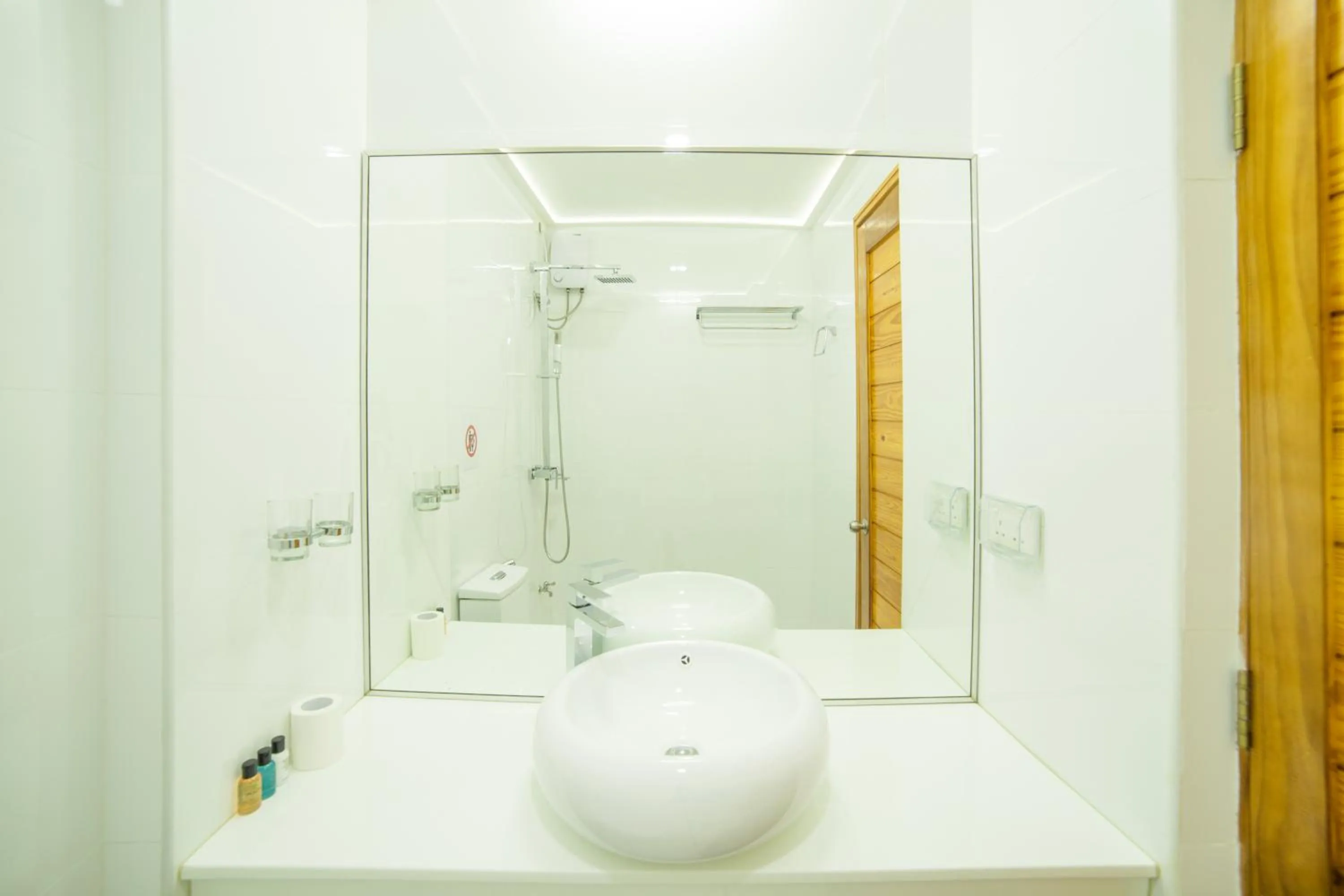 Bathroom in PERLA Dhangethi