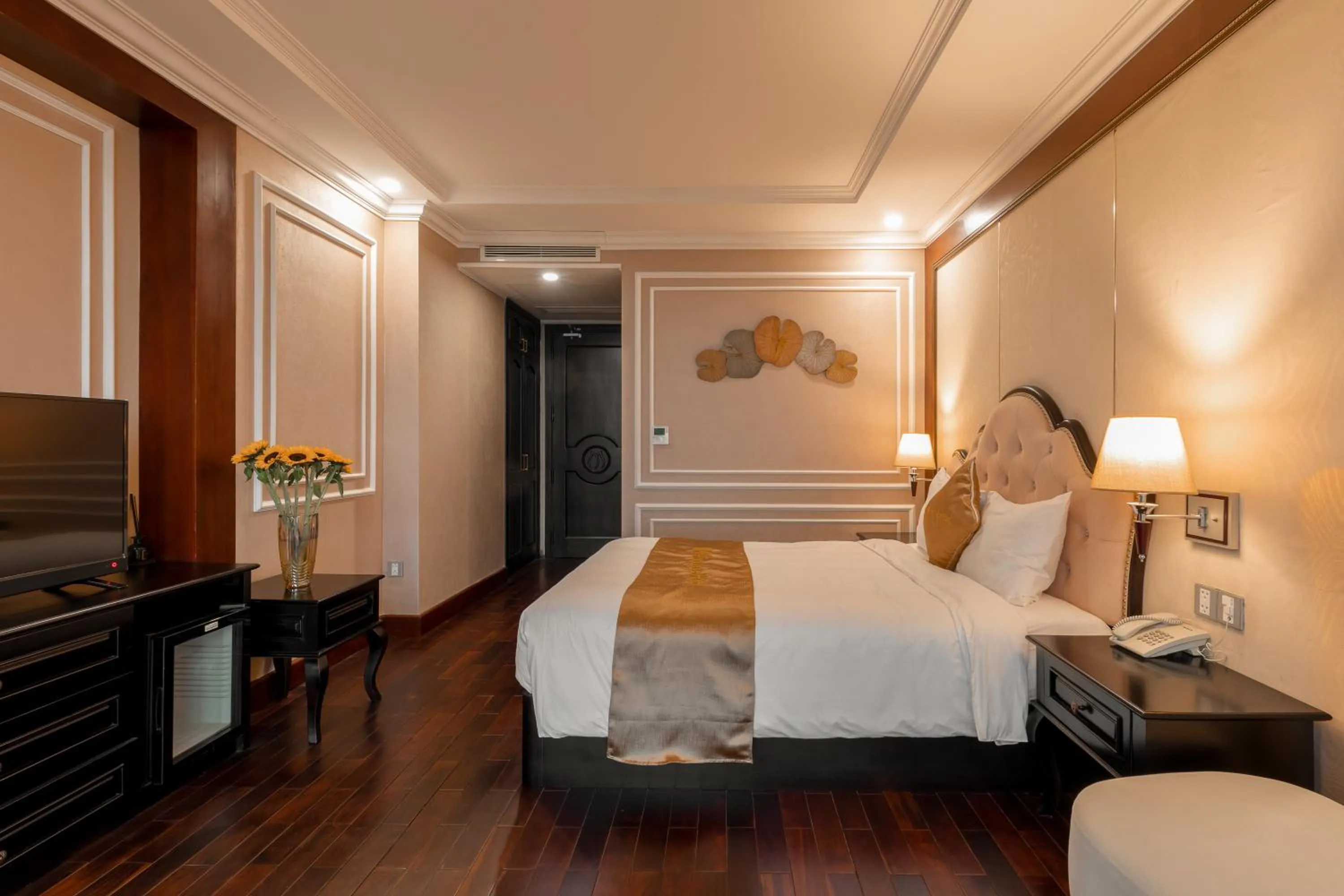 Bed in Mira Boutique Hotel Quy Nhon