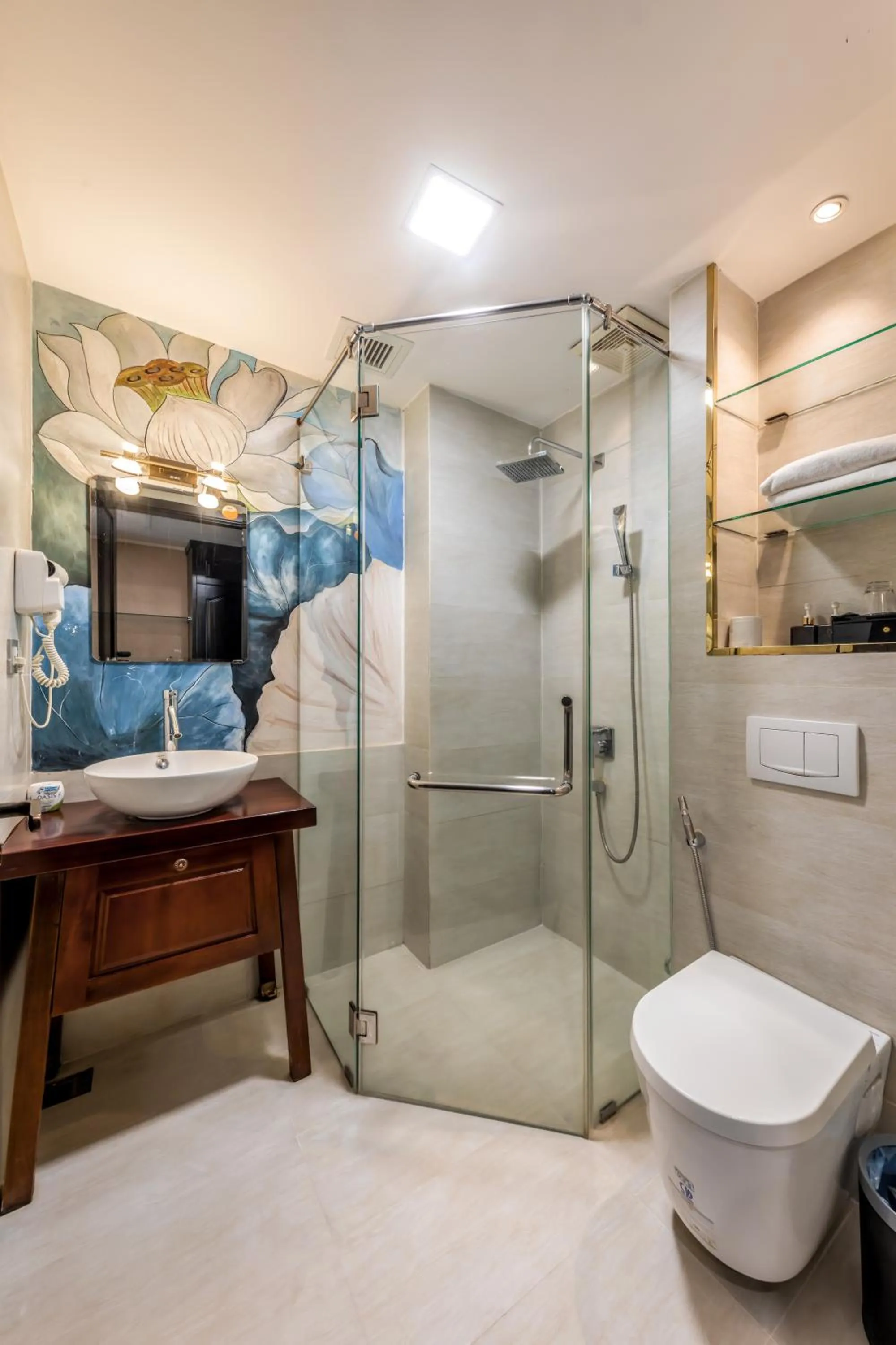 Toilet in Mira Boutique Hotel Quy Nhon