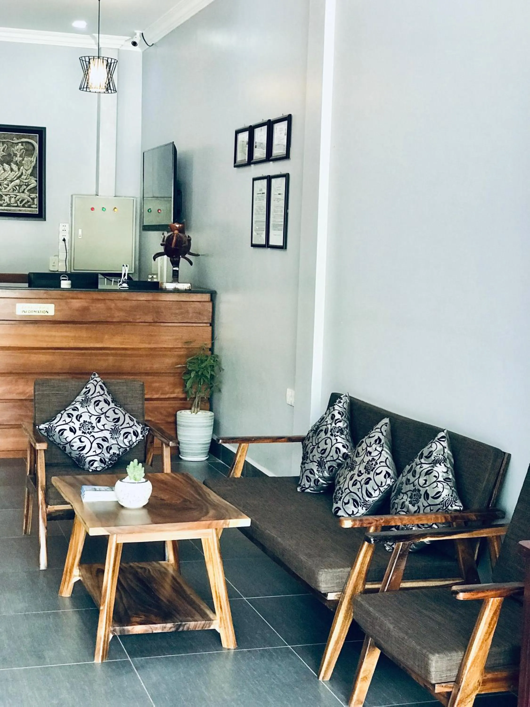 Maison Rivera Guest House