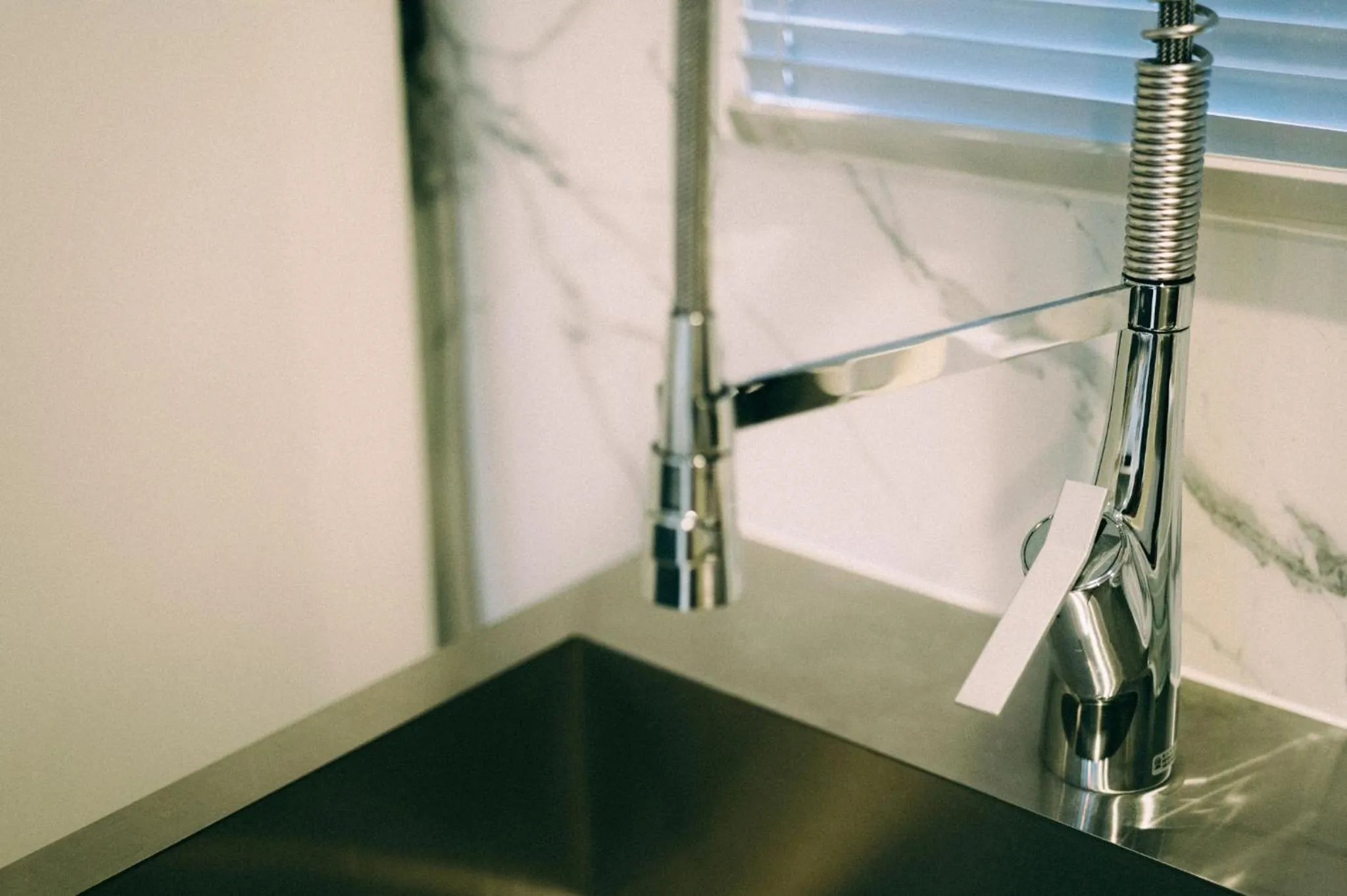 Kitchen or kitchenette in THE ROOT2 HOTEL