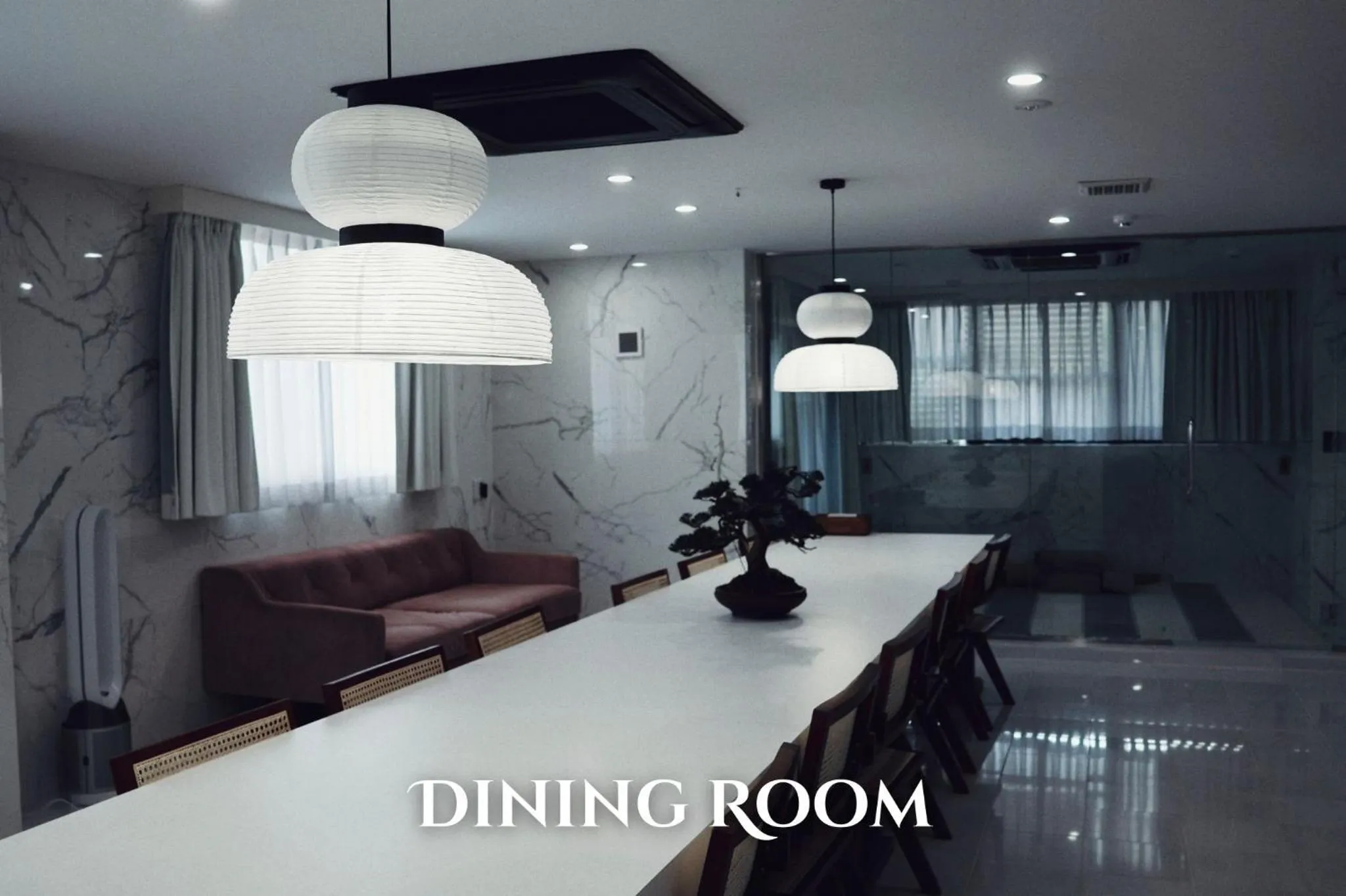 Living room in THE ROOT2 HOTEL