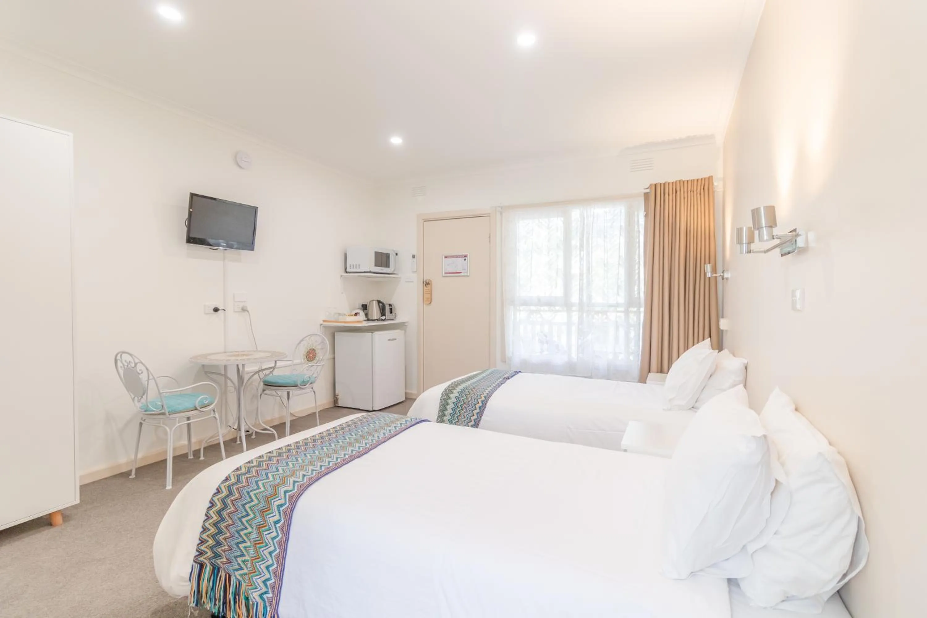 Bed in Warburton Lodge