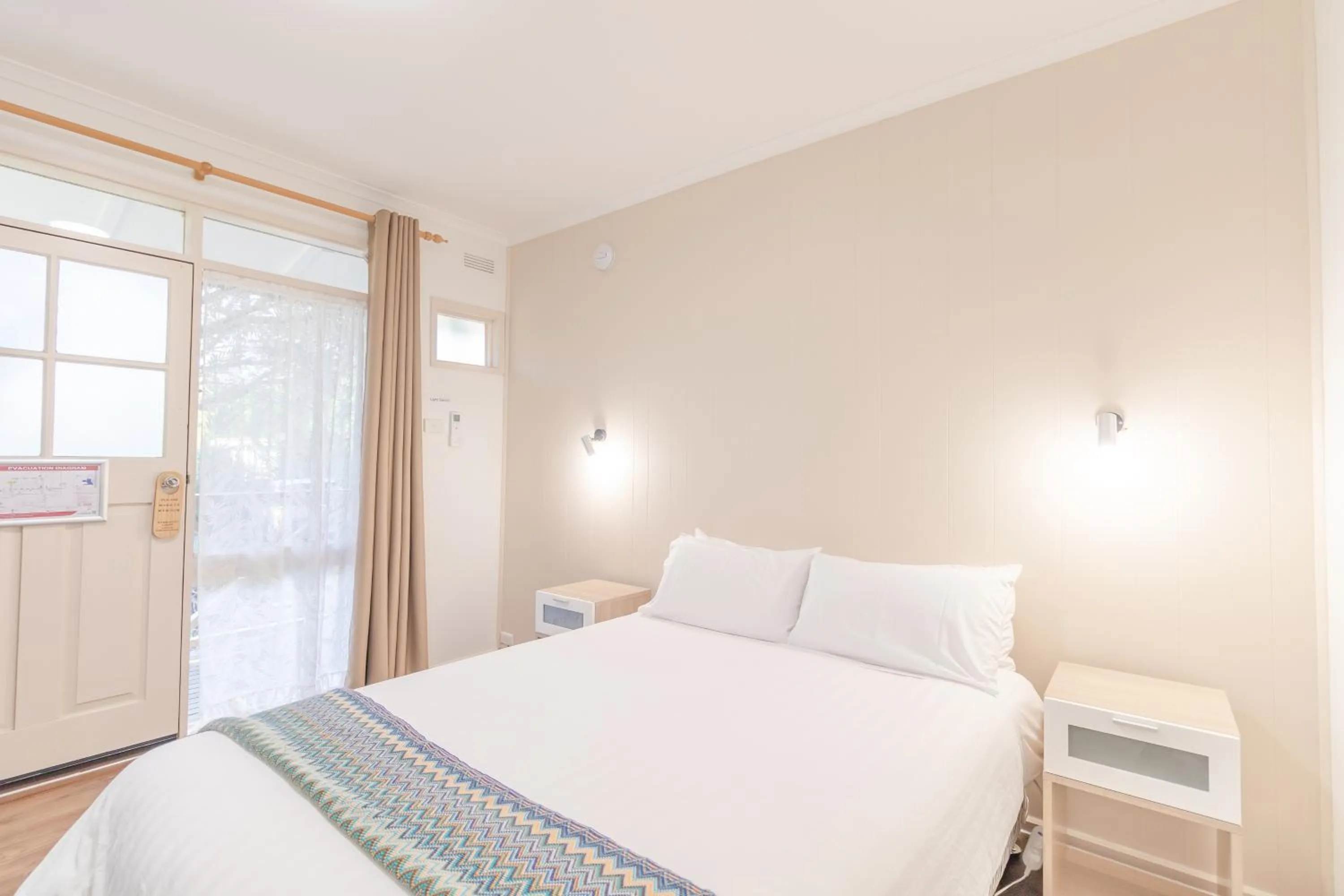 Bed in Warburton Lodge