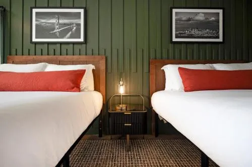 Bodega Coast Inn and Suites