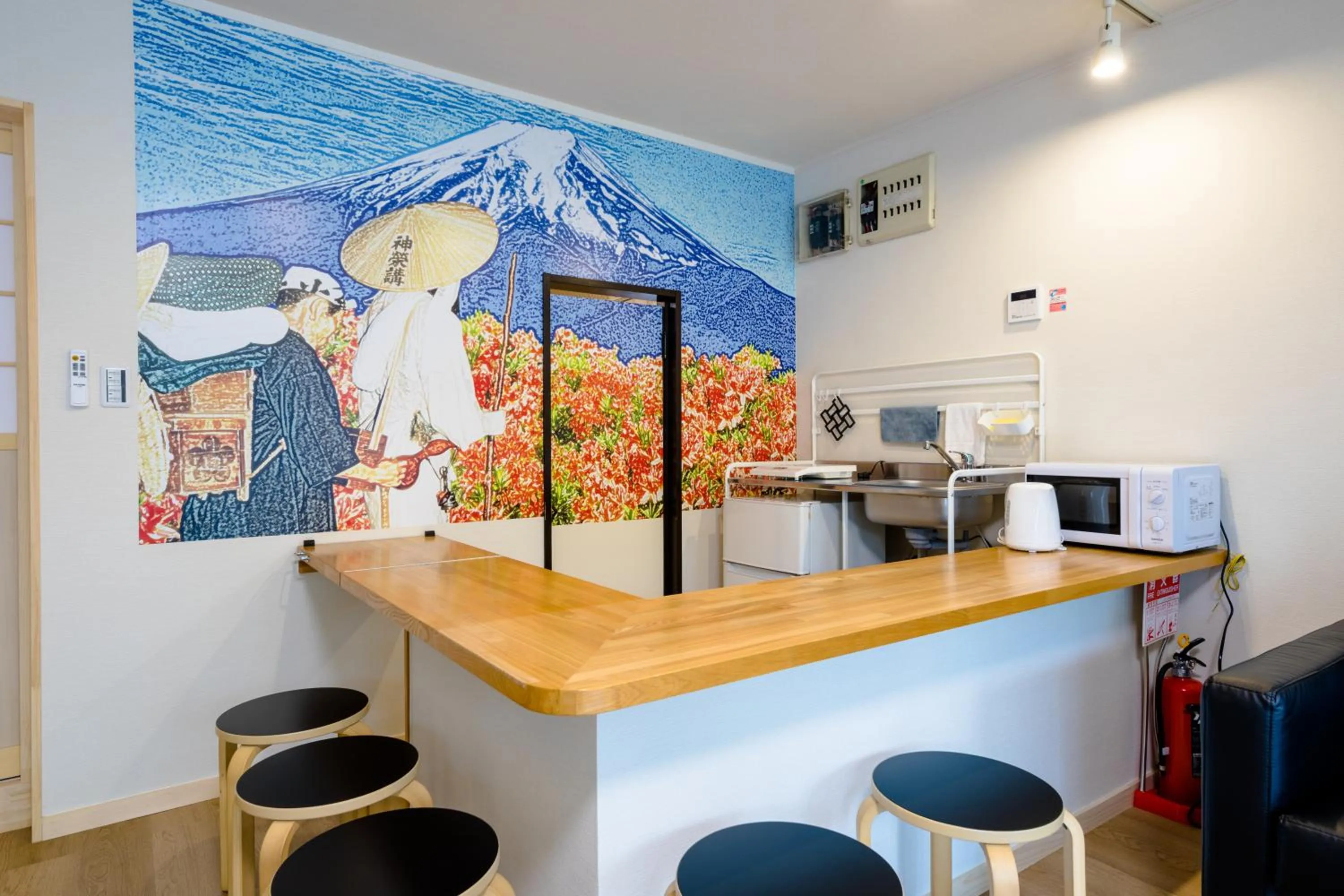 Kitchen or kitchenette in The road to Mt.Fuji