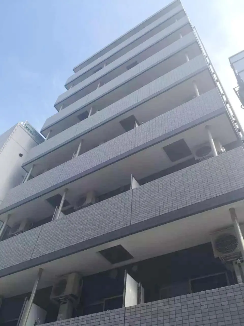 Property building in Le Tour Hotel Akihabara Ekimae 楽途ホテル秋葉原駅前店