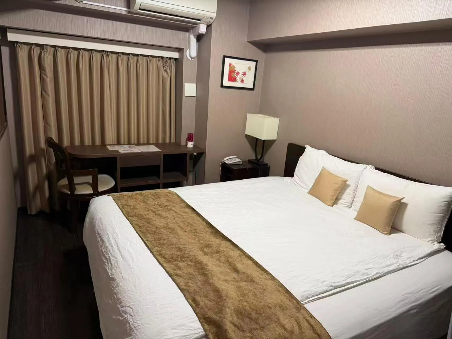 Photo of the whole room, Bed in Le Tour Hotel Akihabara Ekimae 楽途ホテル秋葉原駅前店