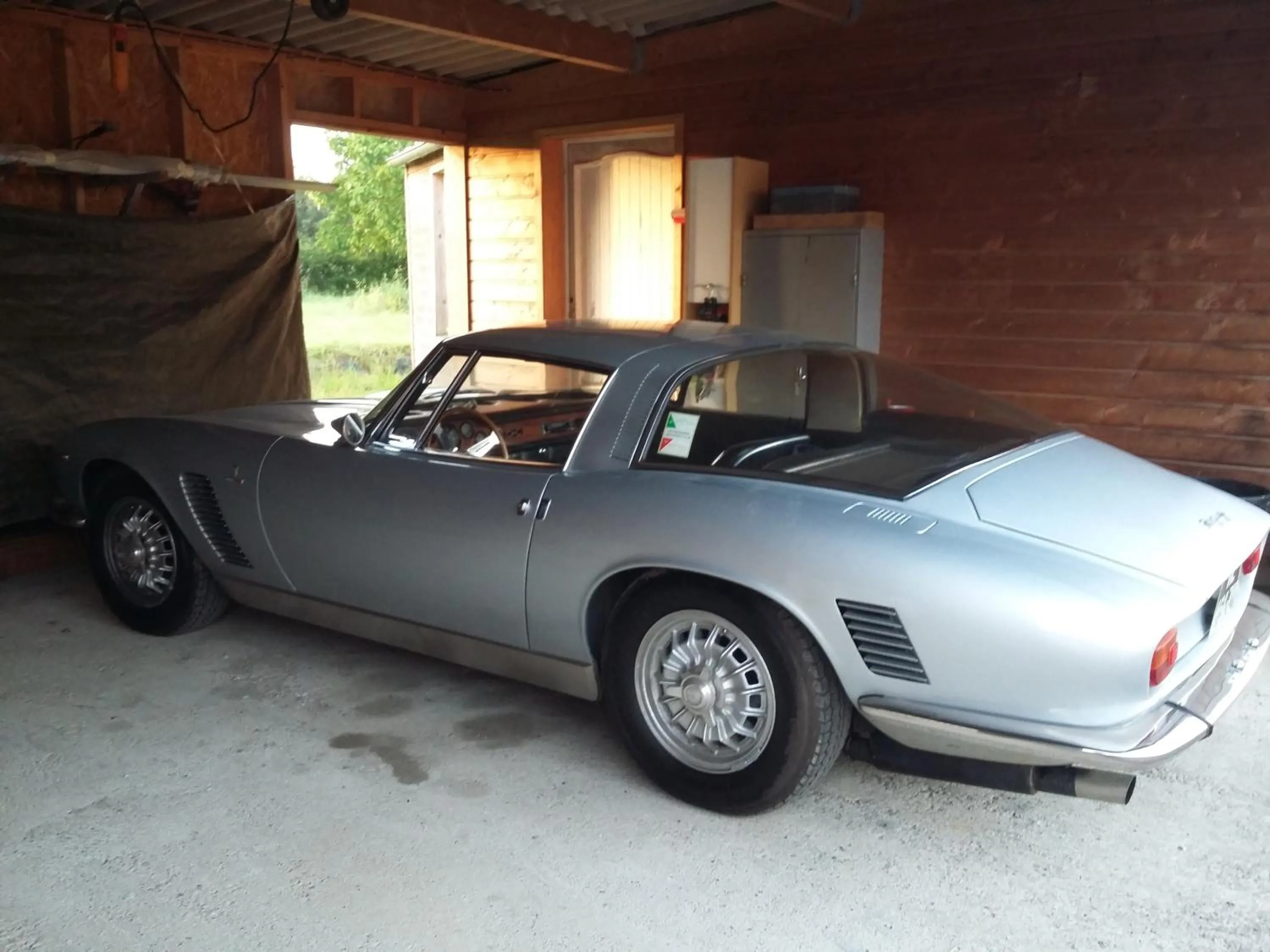 People in LES GALAINES