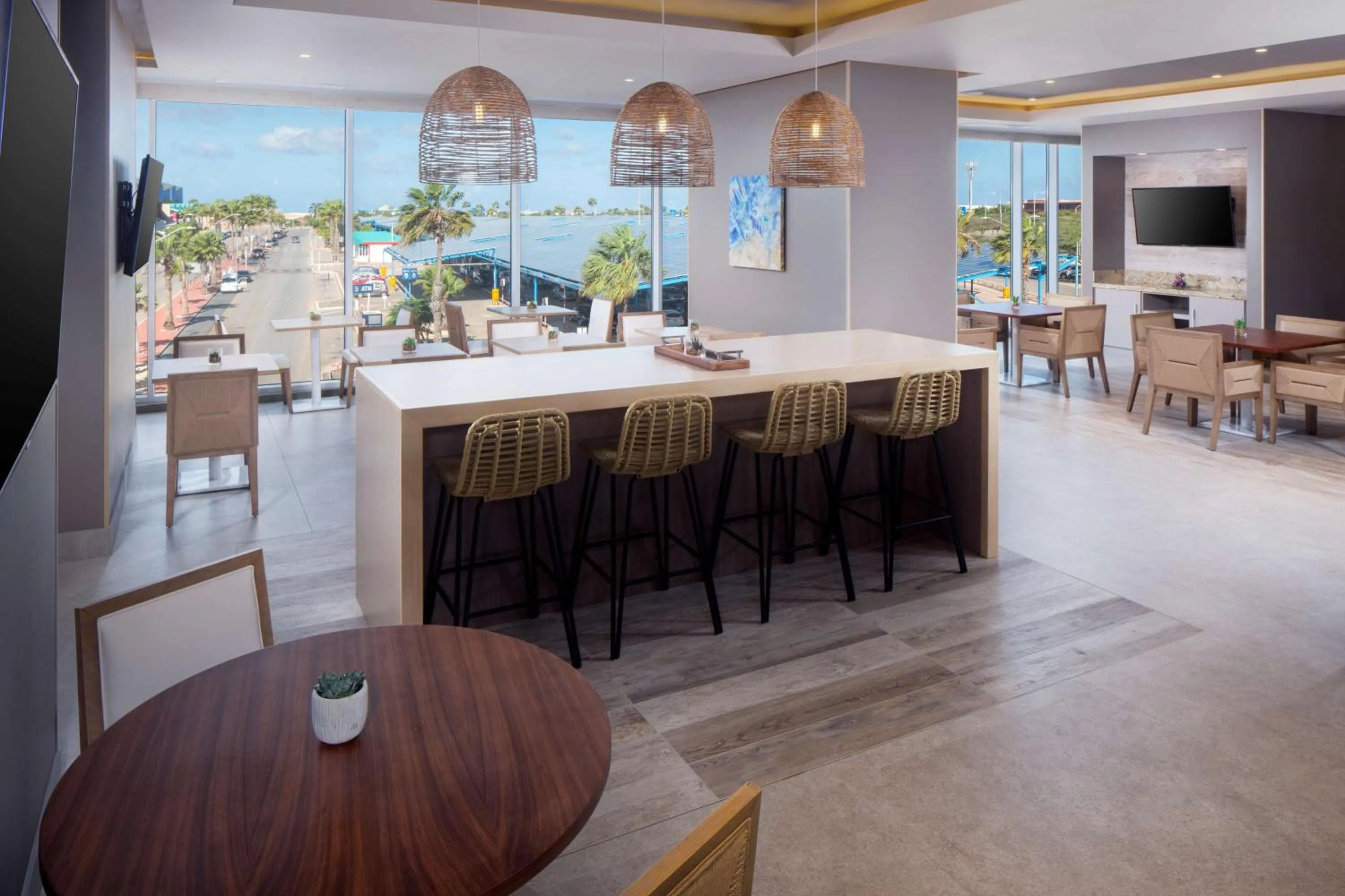 Restaurant/places to eat in Hyatt Place Aruba Airport