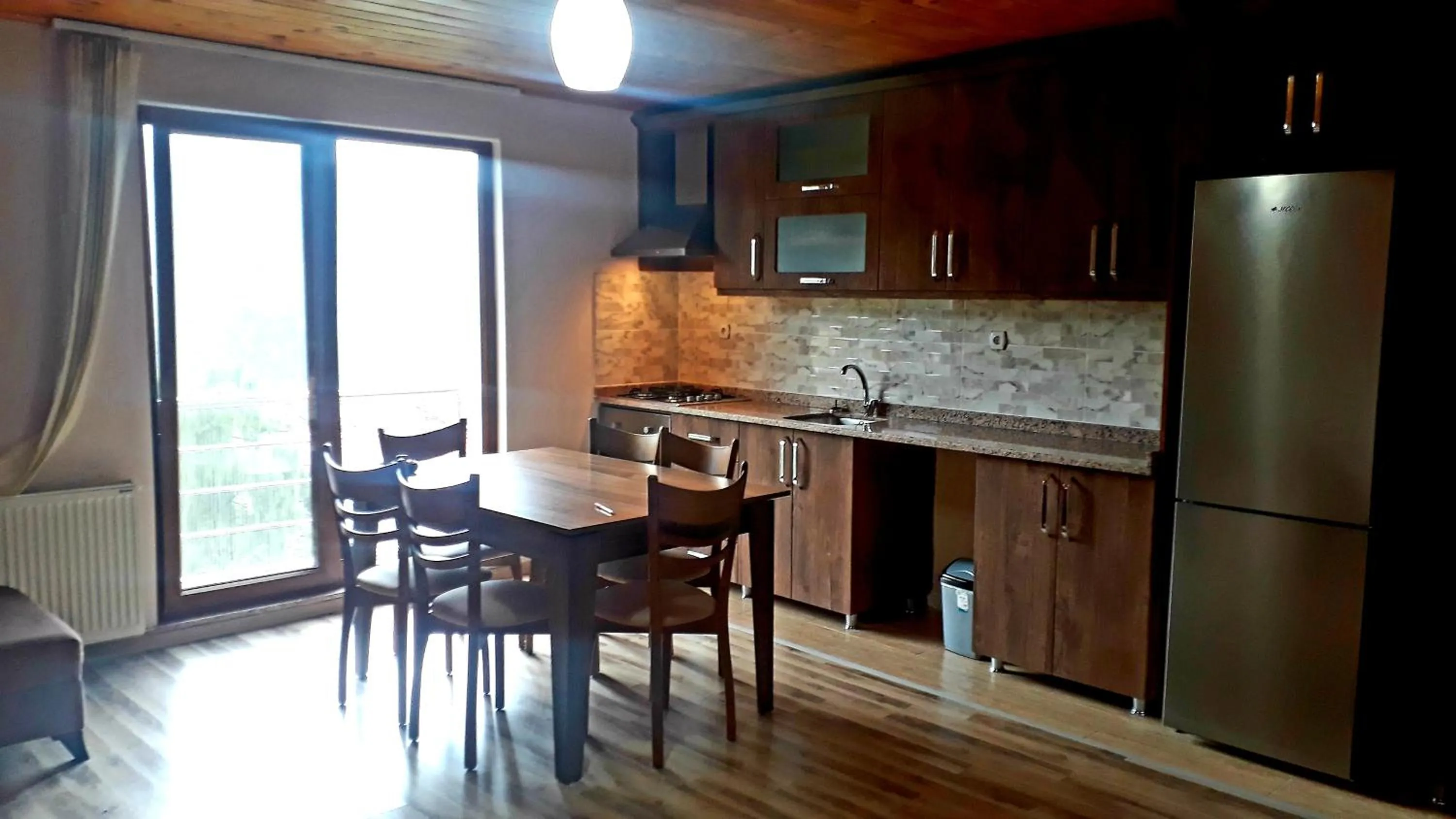 Kitchen or kitchenette in Erdem Apart Otel